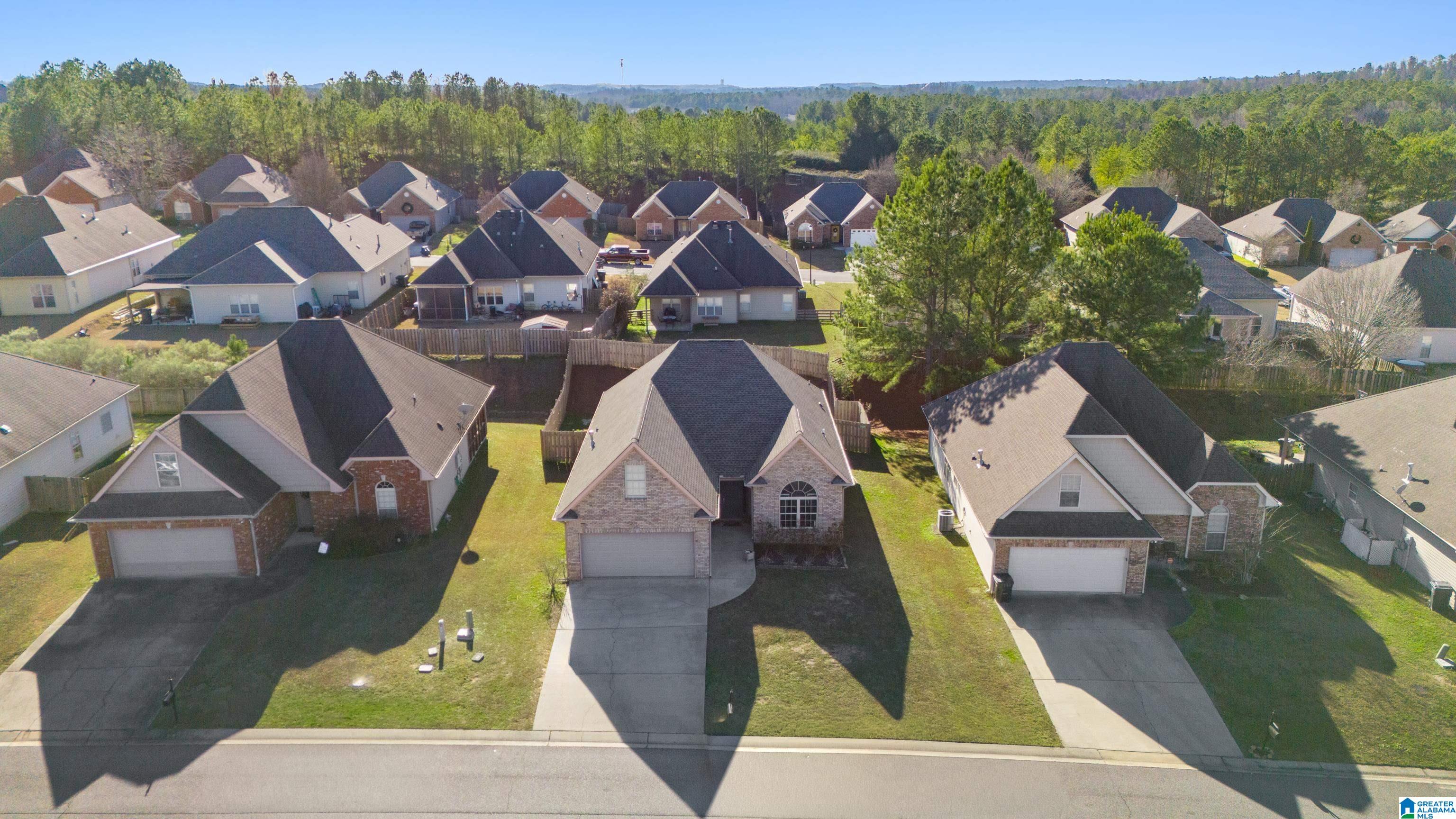 2053 Highview Way Calera, AL 35040 - Photo 32 of 45 Gallery Image 32