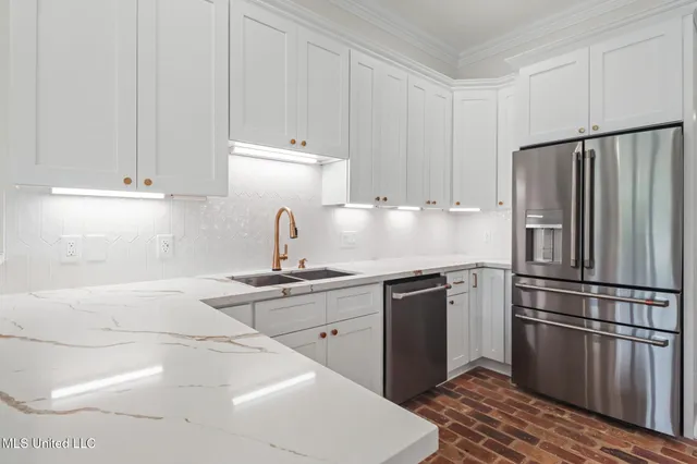 $1,150,000 | 23480 Arcadia Farm Road, Pass Christian, MS 39571