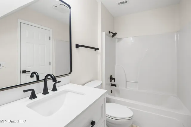 $1,150,000 | 23480 Arcadia Farm Road, Pass Christian, MS 39571