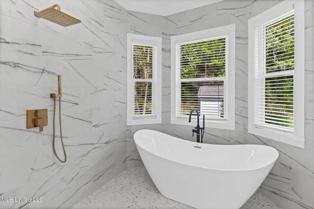 $1,150,000 | 23480 Arcadia Farm Road, Pass Christian, MS 39571