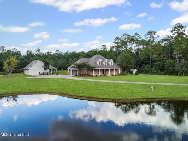 $1,150,000 | 23480 Arcadia Farm Road, Pass Christian, MS 39571