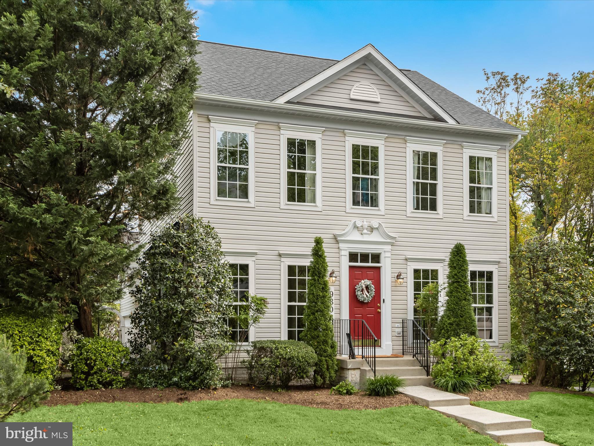 9808 Darcy Forest Drive Silver Spring, MD 20910 - Photo 3 of 82 Darcy Forest003