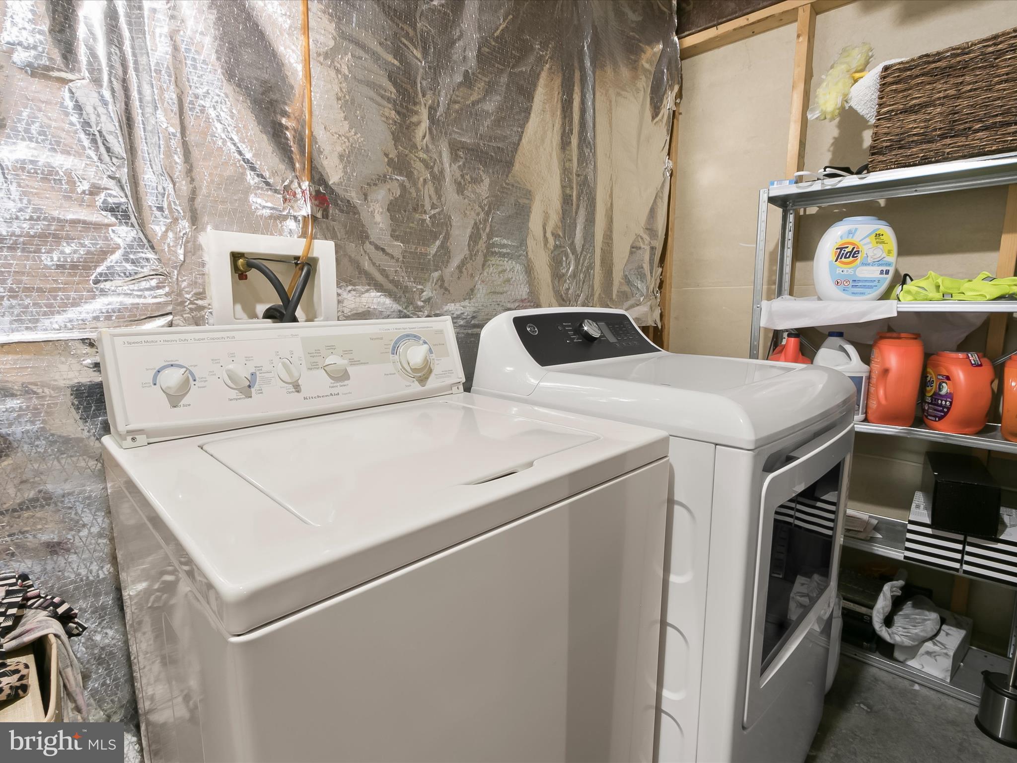 9808 Darcy Forest Drive Silver Spring, MD 20910 - Photo 60 of 82 a utility room with dryer and washer