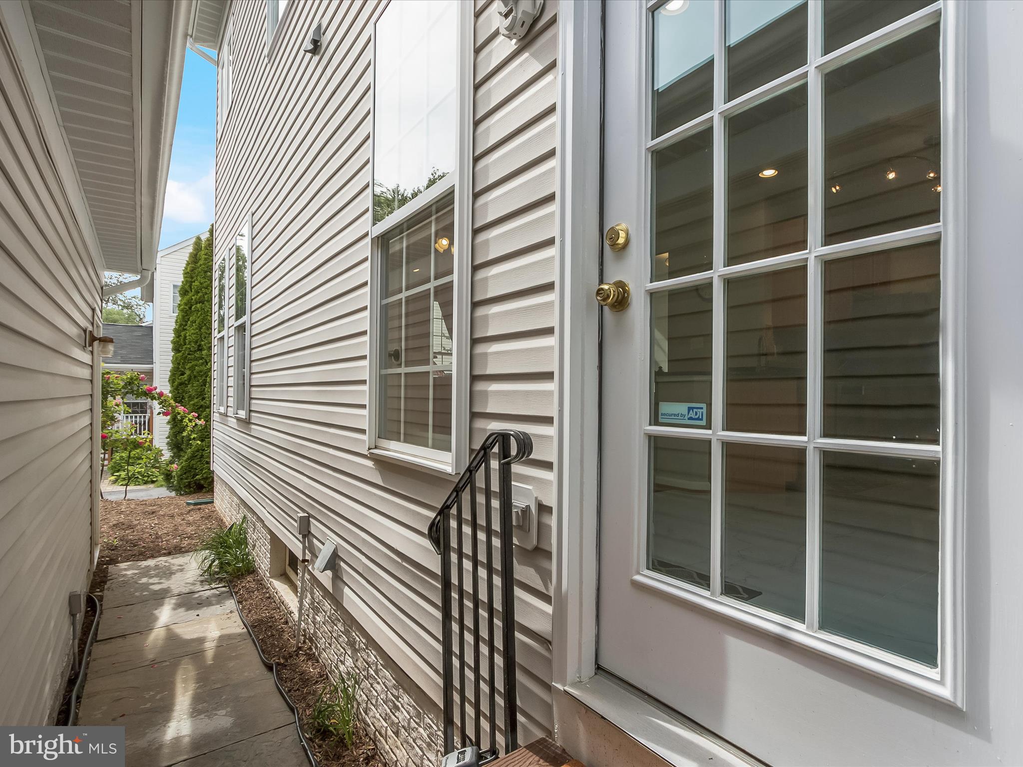 9808 Darcy Forest Drive Silver Spring, MD 20910 - Photo 67 of 82 a view of a balcony with a potted plant
