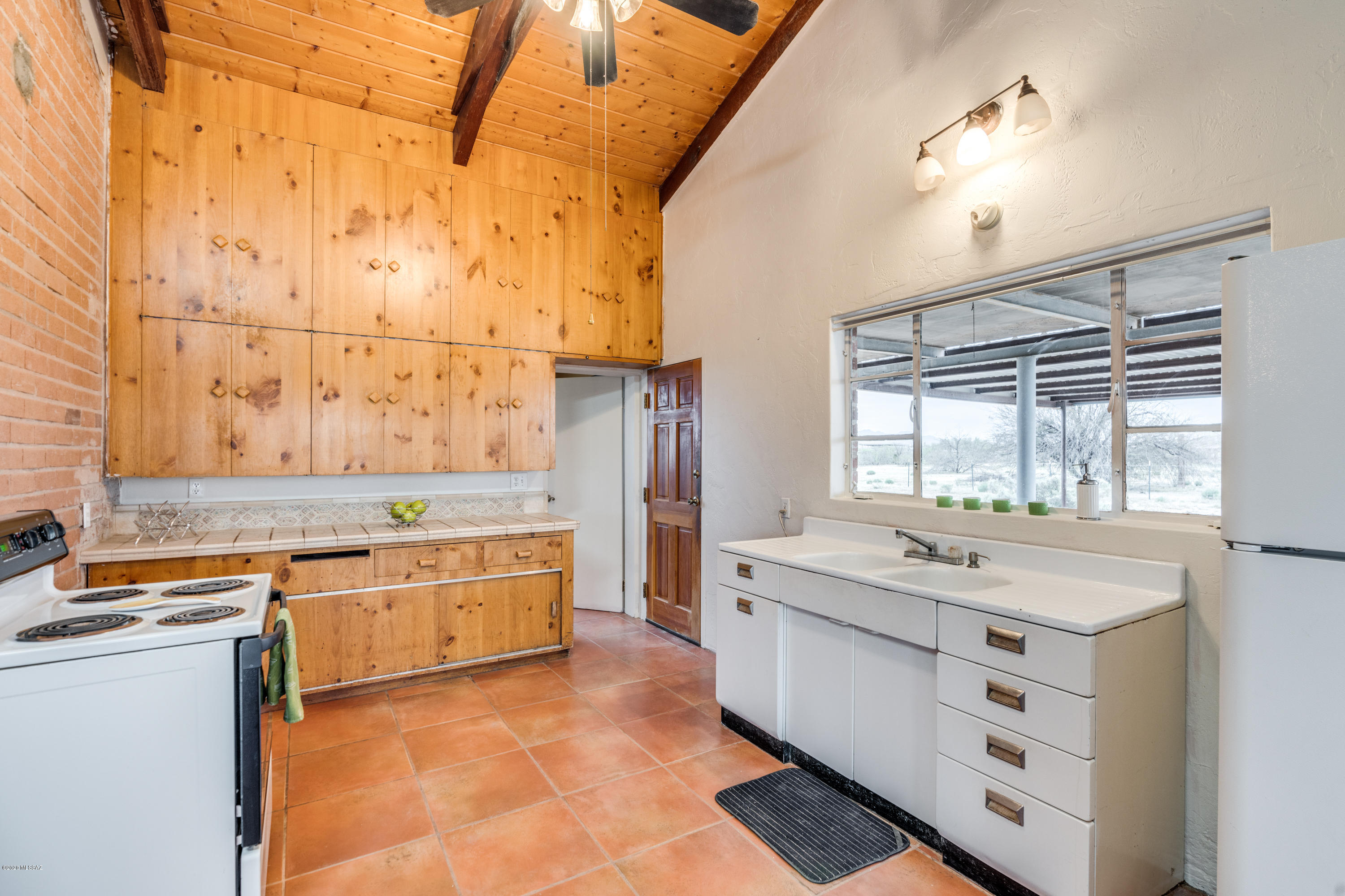 9246 Ghost Ranch Road Marana, AZ 85653 - Photo 20 of 50