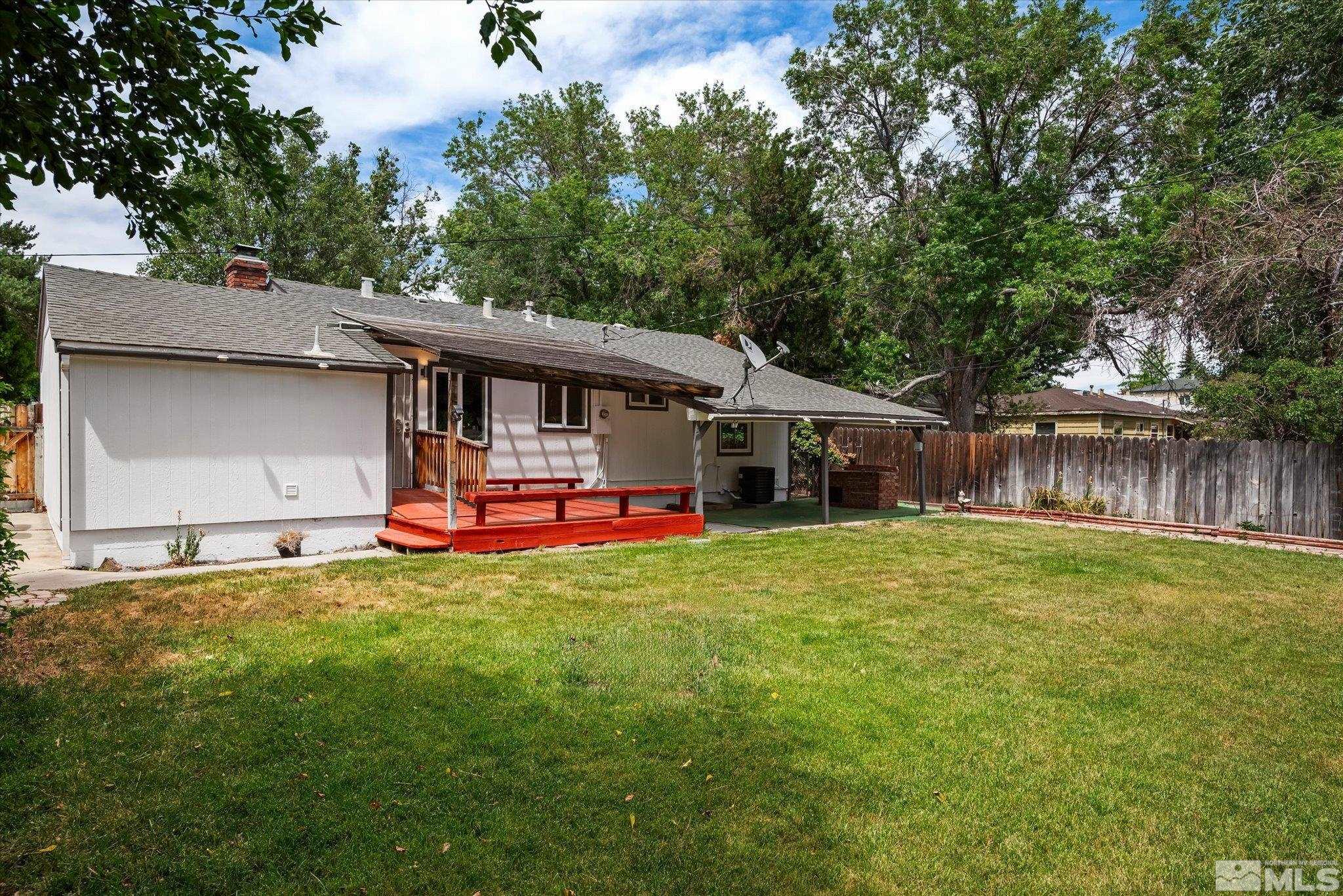 1760 Grandview Avenue Reno, NV 89503 - Photo 33 of 35 a view of a house with backyard and balcony