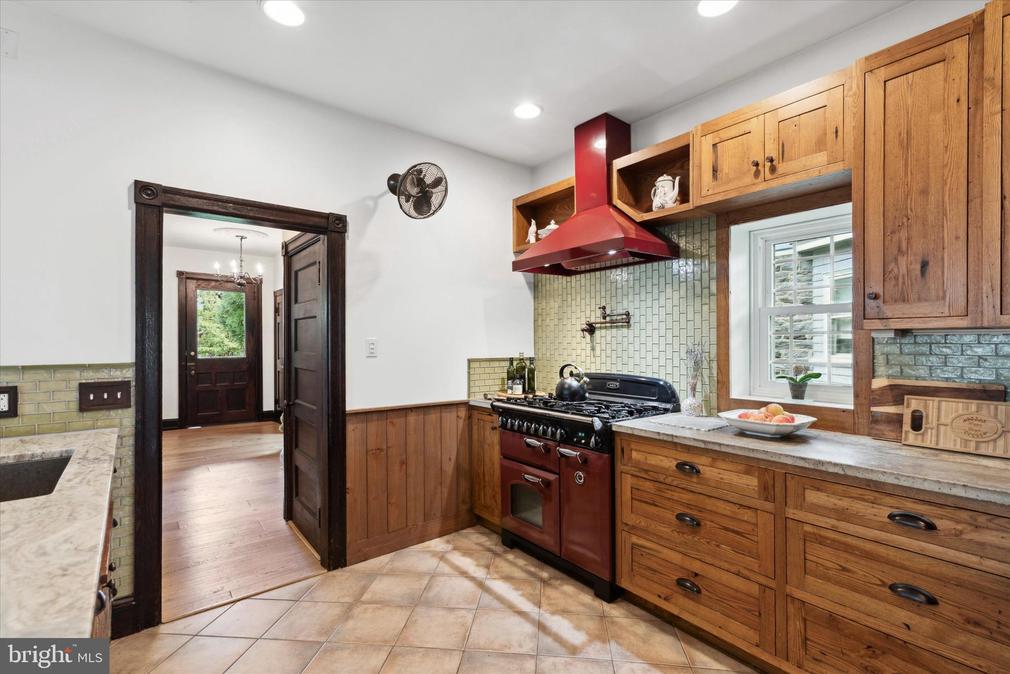 215 Wayne Avenue Narberth, PA 19072 - Photo 11 of 33