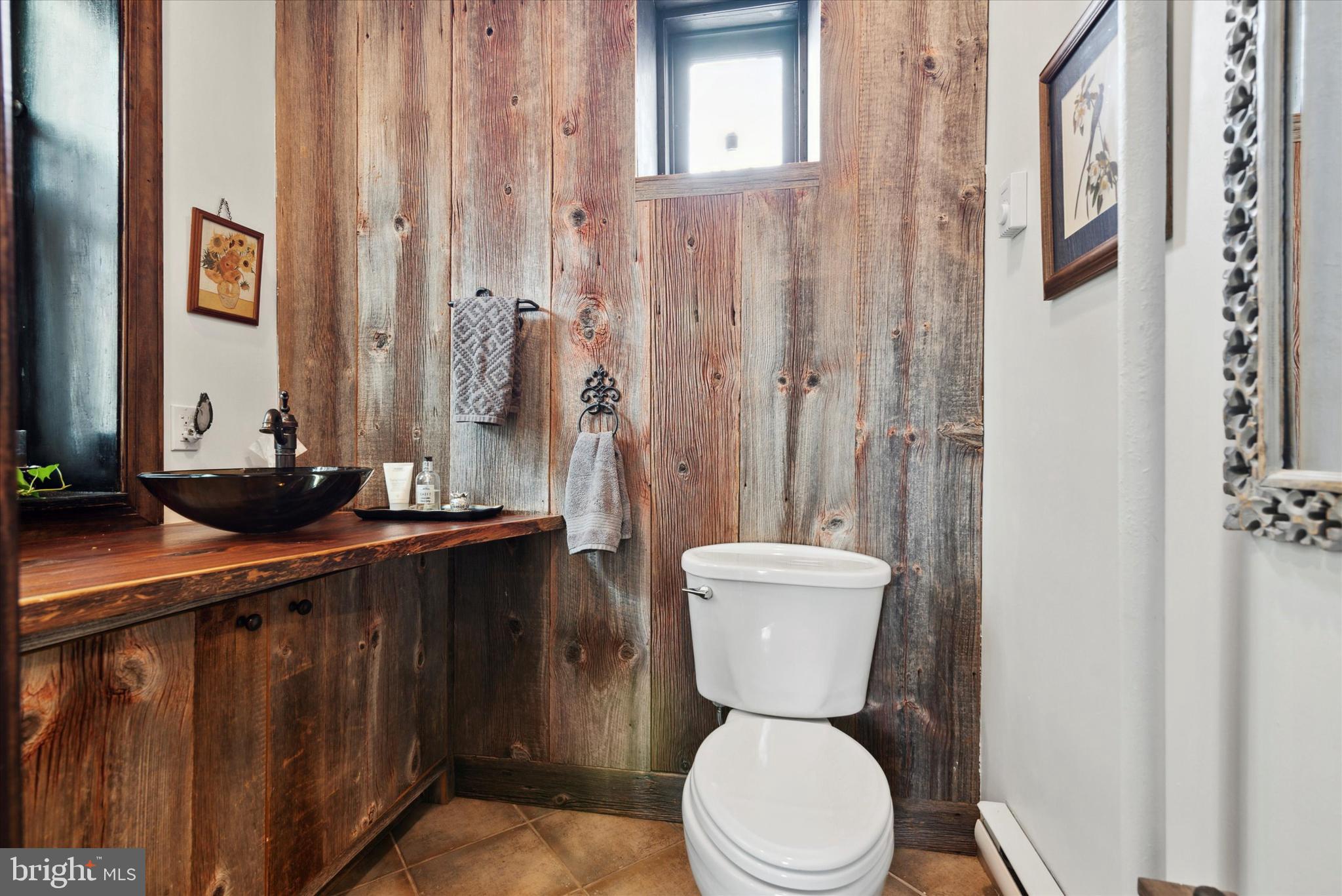 215 Wayne Avenue Narberth, PA 19072 - Photo 13 of 33 Powder Room