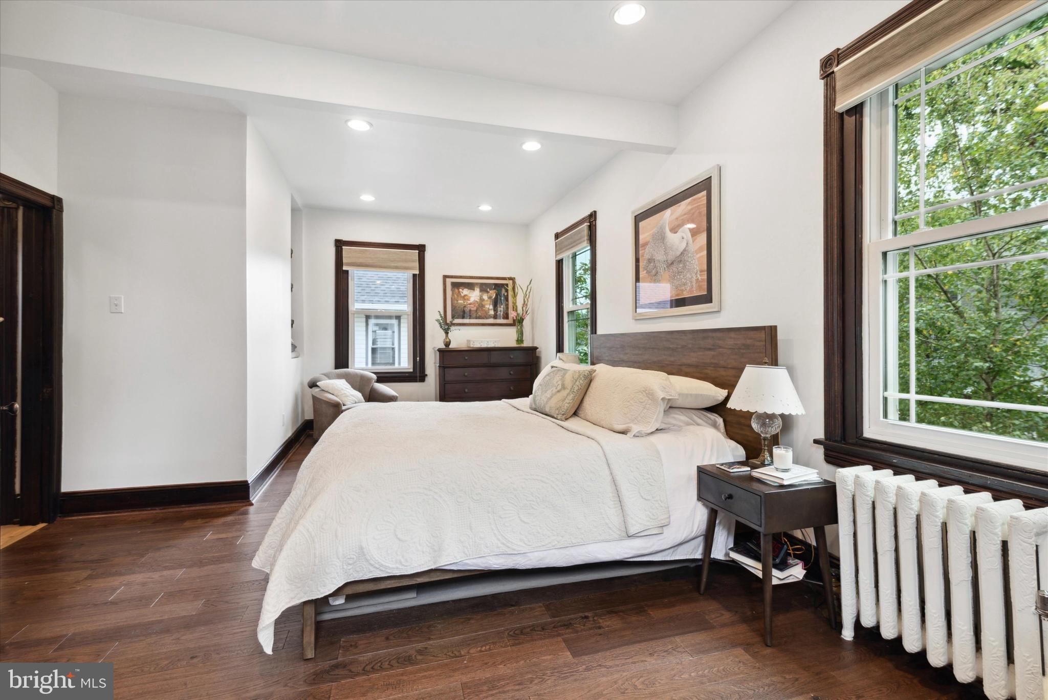 215 Wayne Avenue Narberth, PA 19072 - Photo 15 of 33 BR 1