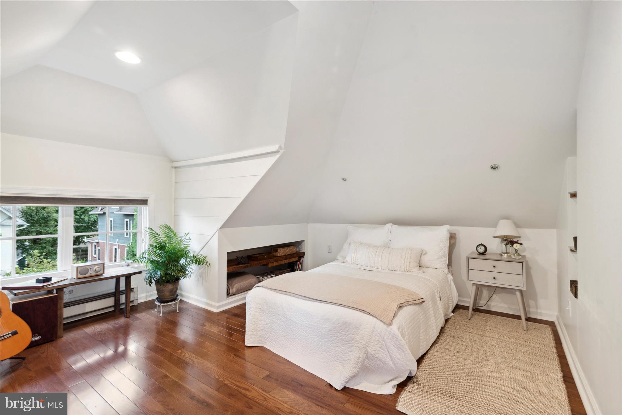 215 Wayne Avenue Narberth, PA 19072 - Photo 21 of 33 BR 4 - Third Floor