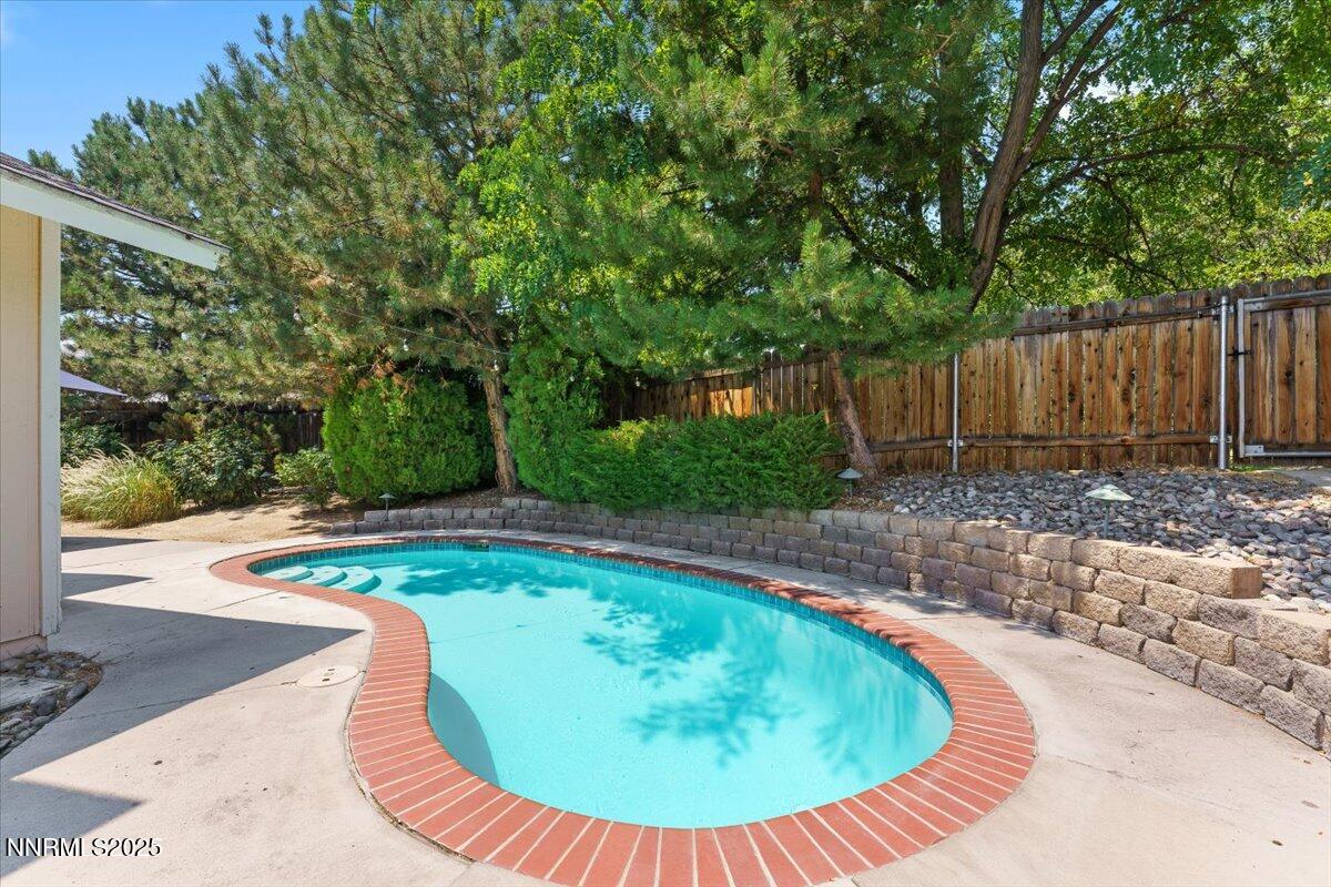 6320 Moon Ridge Terrace Reno, NV 89523 - Photo 29 of 35 _POOL2