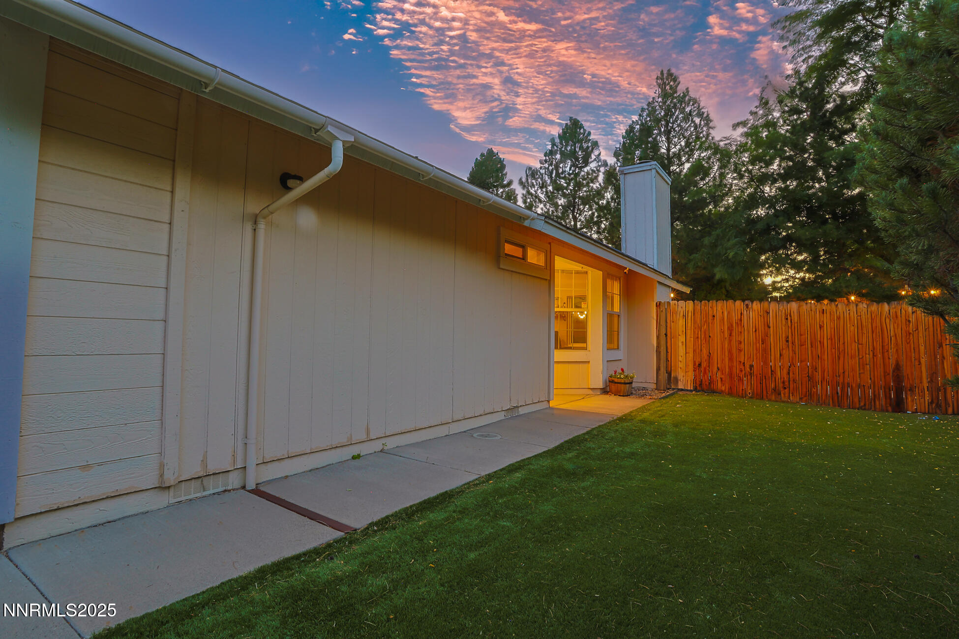 6320 Moon Ridge Terrace Reno, NV 89523 - Photo 34 of 35 6320_Moon_Ridge_twilight-5