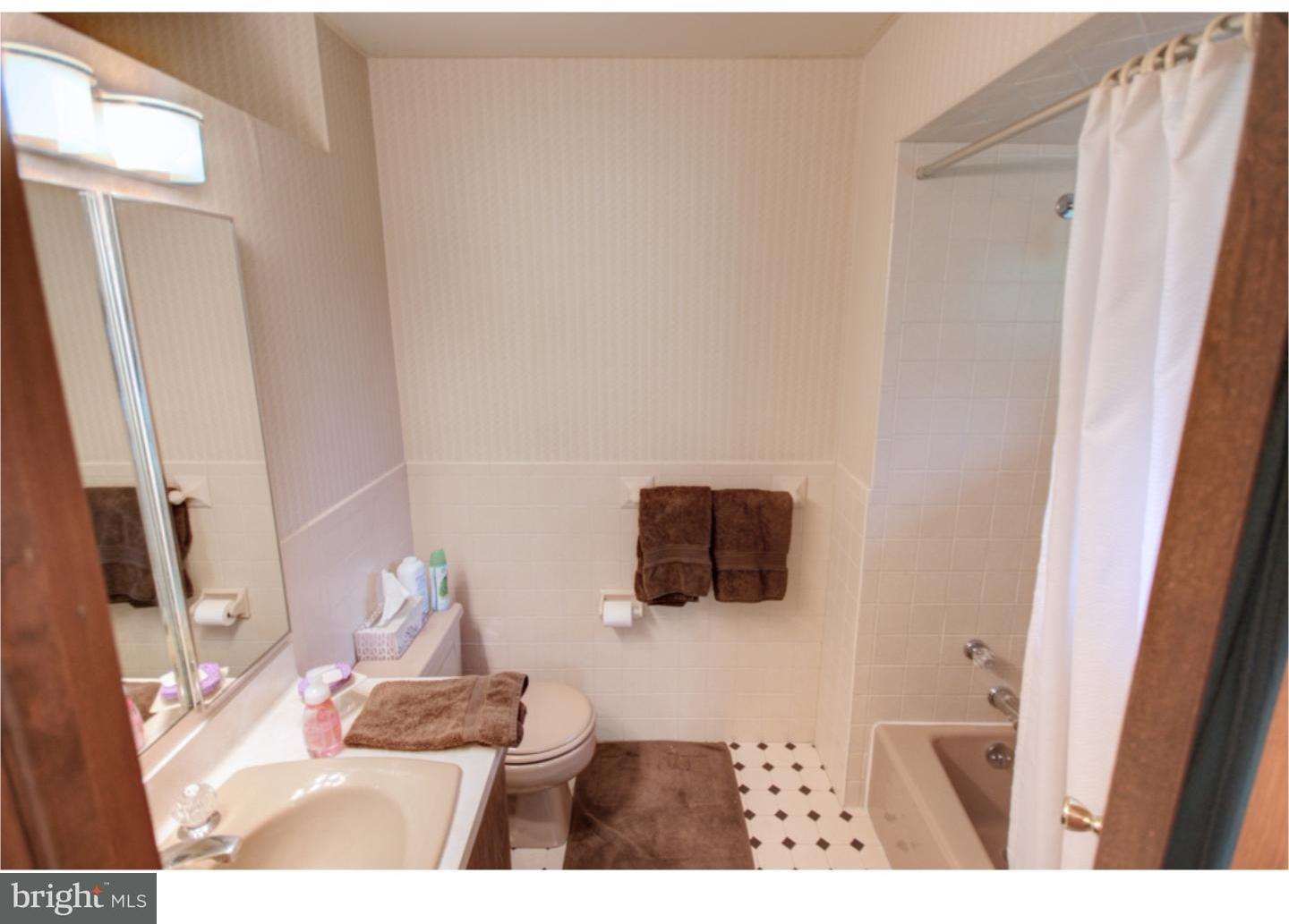 4012 Wedgewood Road Allentown, PA 18104 - Photo 16 of 23 Gallery Image 16