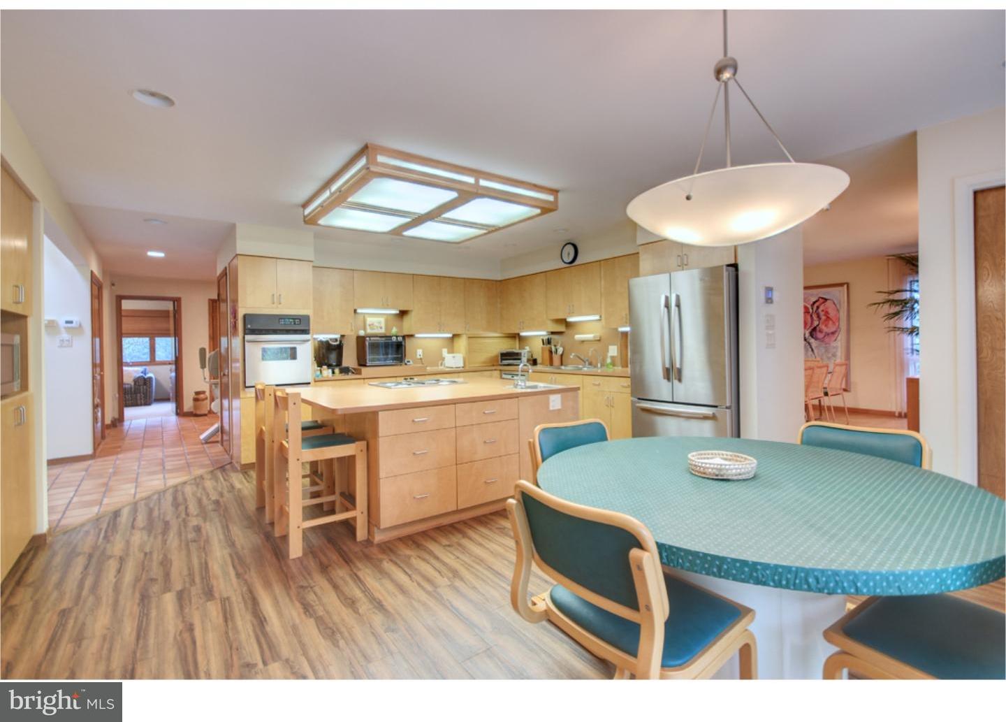 4012 Wedgewood Road Allentown, PA 18104 - Photo 8 of 23 Gallery Image 8