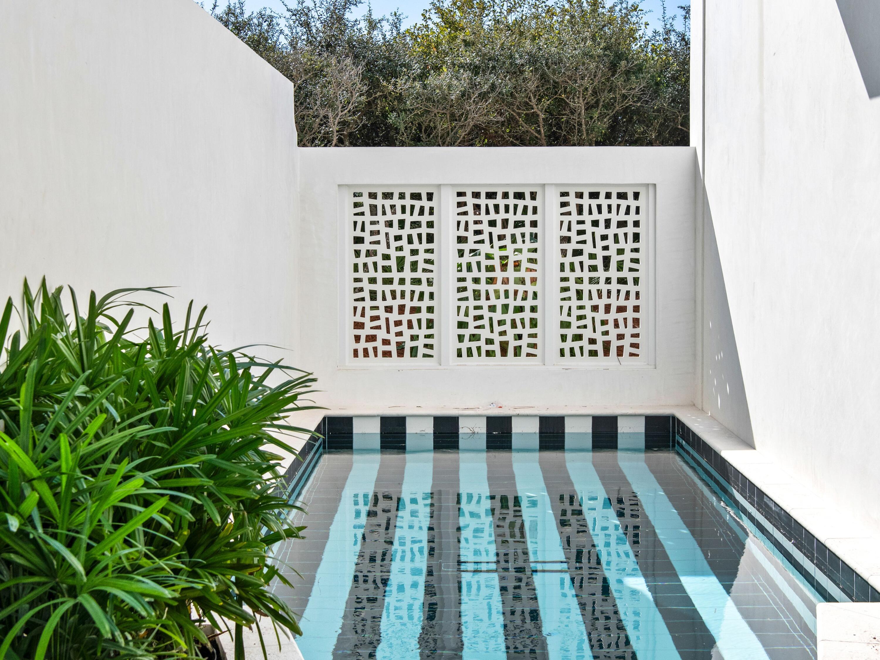 53 Sea Castle Alley Alys Beach, FL 32461 - Photo 24 of 25 photo_online_024