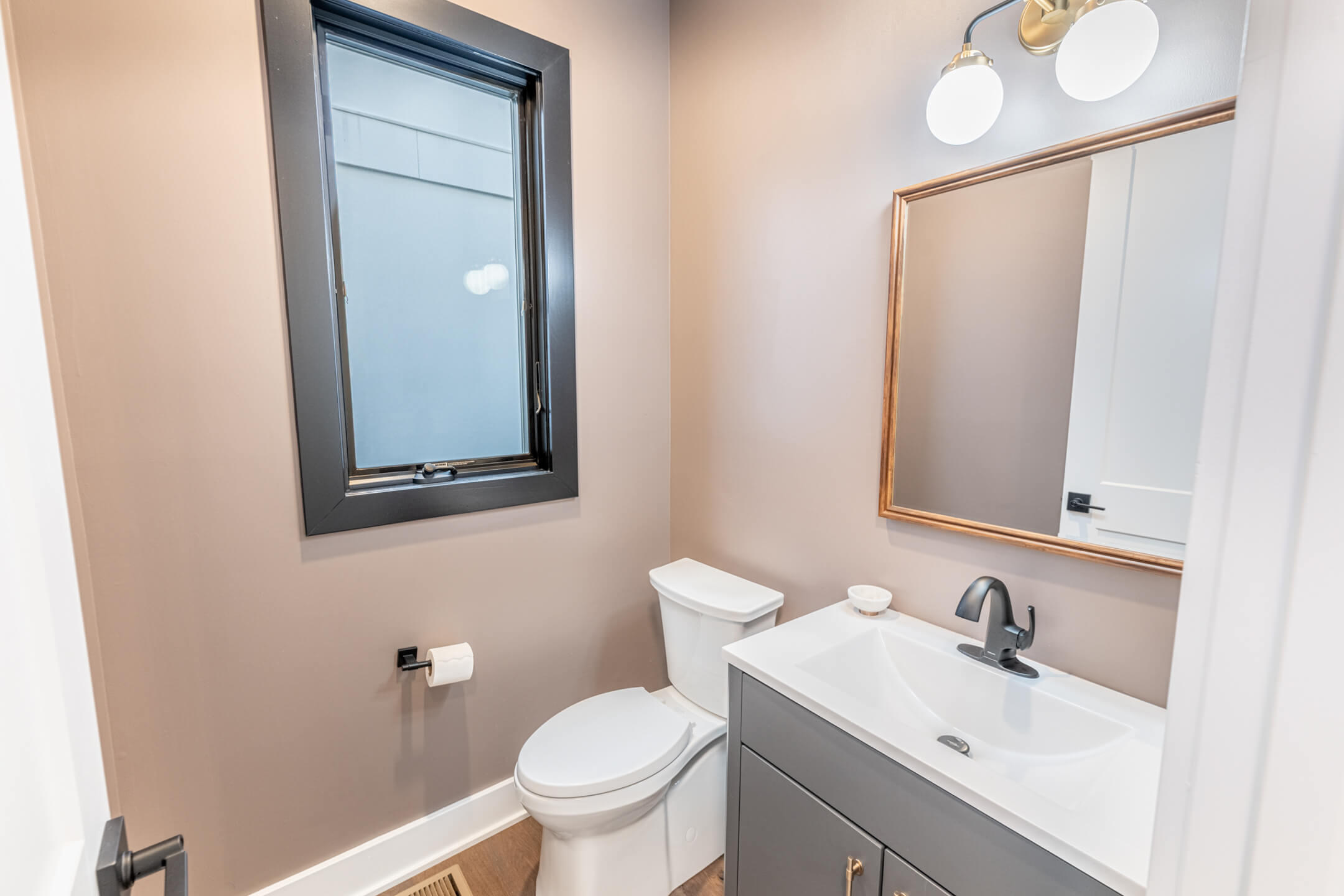 856 BELLE Rdg Loop Bellevue, KY 41073 - Photo 19 of 50 Gallery Image 19