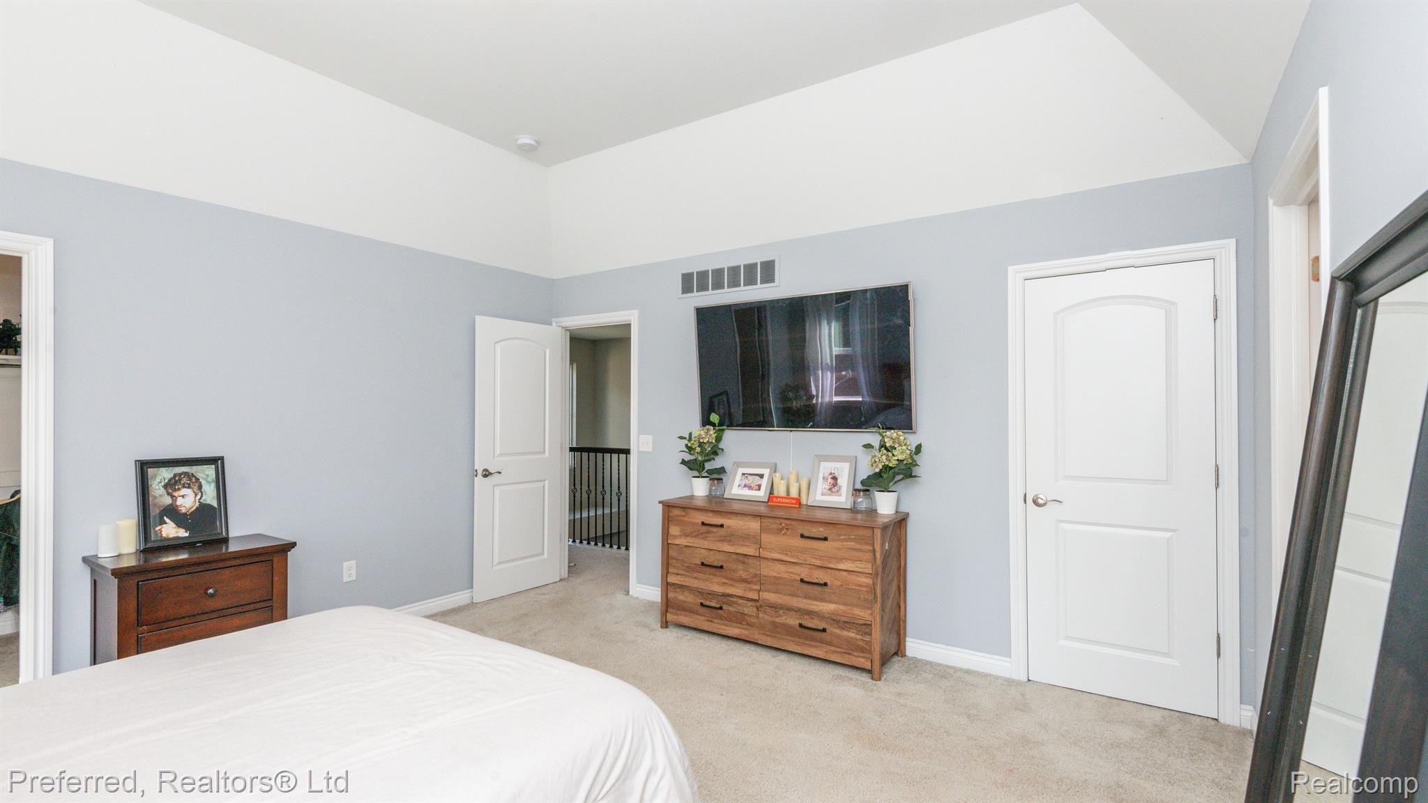 42955 Colonial Road Belleville, MI 48111 - Photo 29 of 47 Gallery Image 29