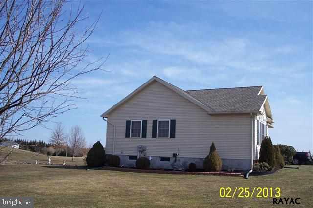 96 Kingsdale Road Littlestown, PA 17340 - Photo 3 of 21