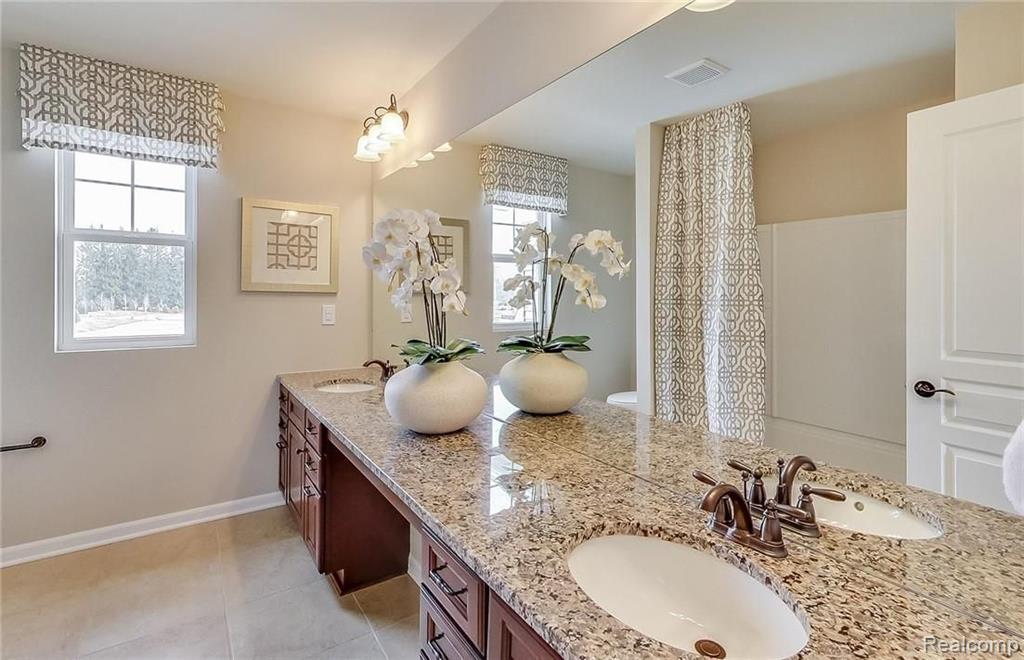 2161 Logan Drive Rochester Hills, MI 48309 - Photo 15 of 21