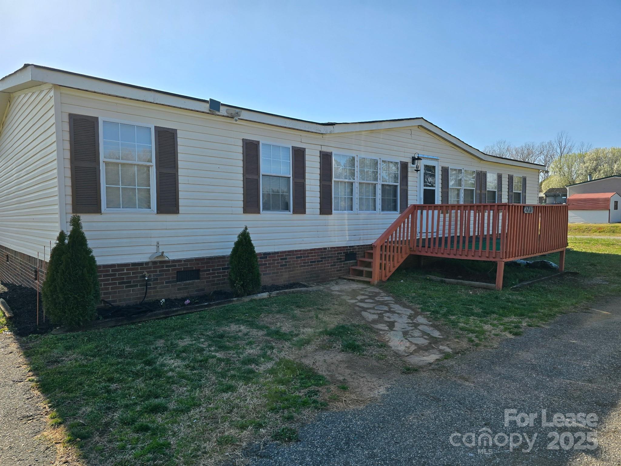 4261 Henry Dellinger Road Maiden, NC 28650 - Photo 2 of 15