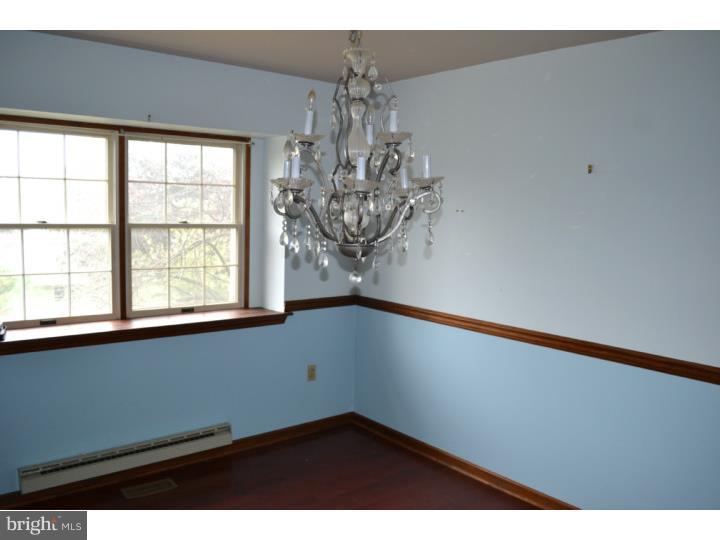225 West Neversink Road Reading, PA 19606 - Photo 5 of 23 Gallery Image 5