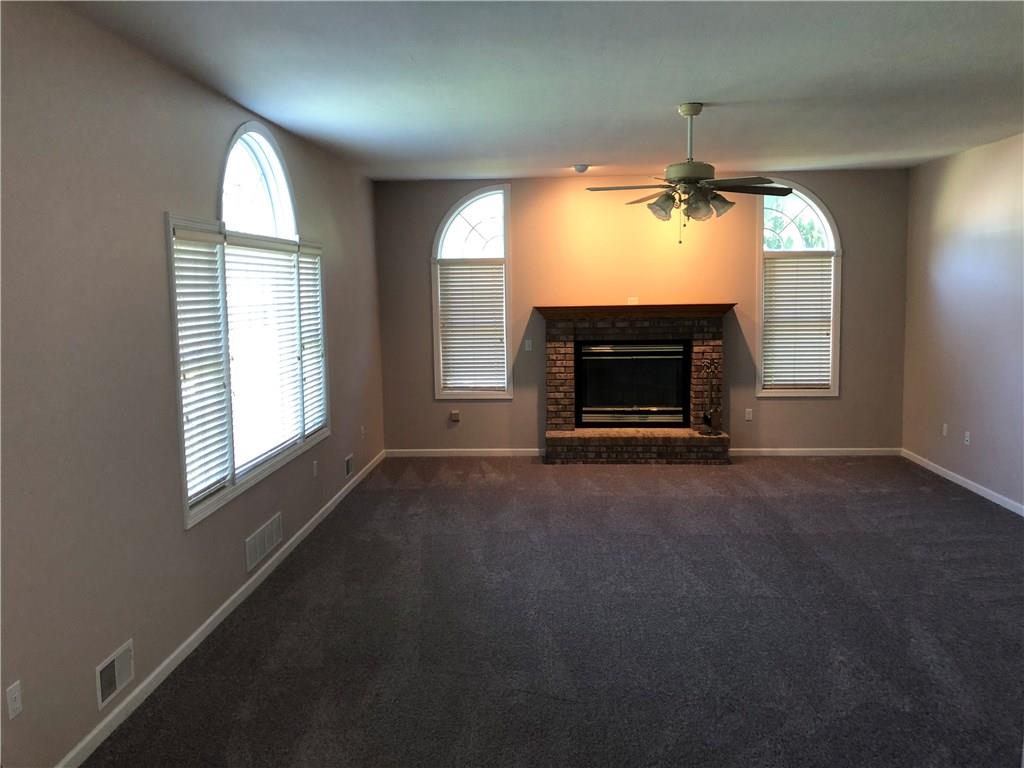 246 Clever Road McKees Rocks, PA 15136 - Photo 10 of 25