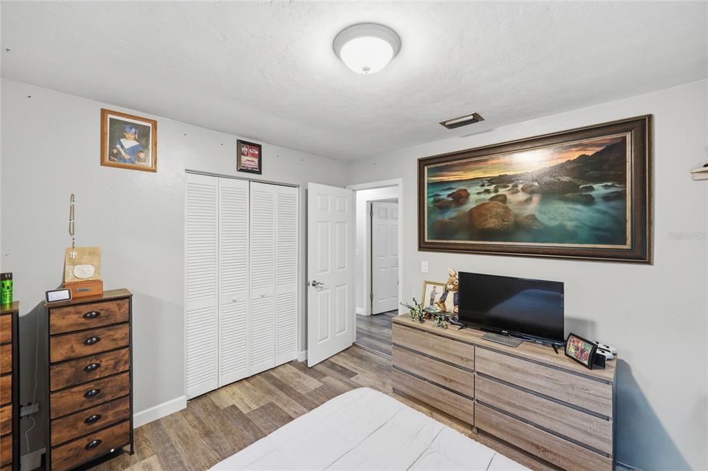 10008 Southwest 80th Way Gainesville, FL 32608 - Photo 36 of 60
