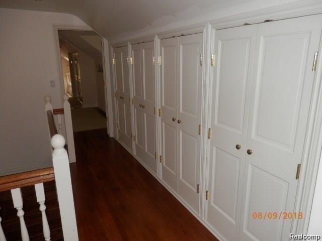 32577 Wing Lake Road Franklin, MI 48025 - Photo 25 of 37