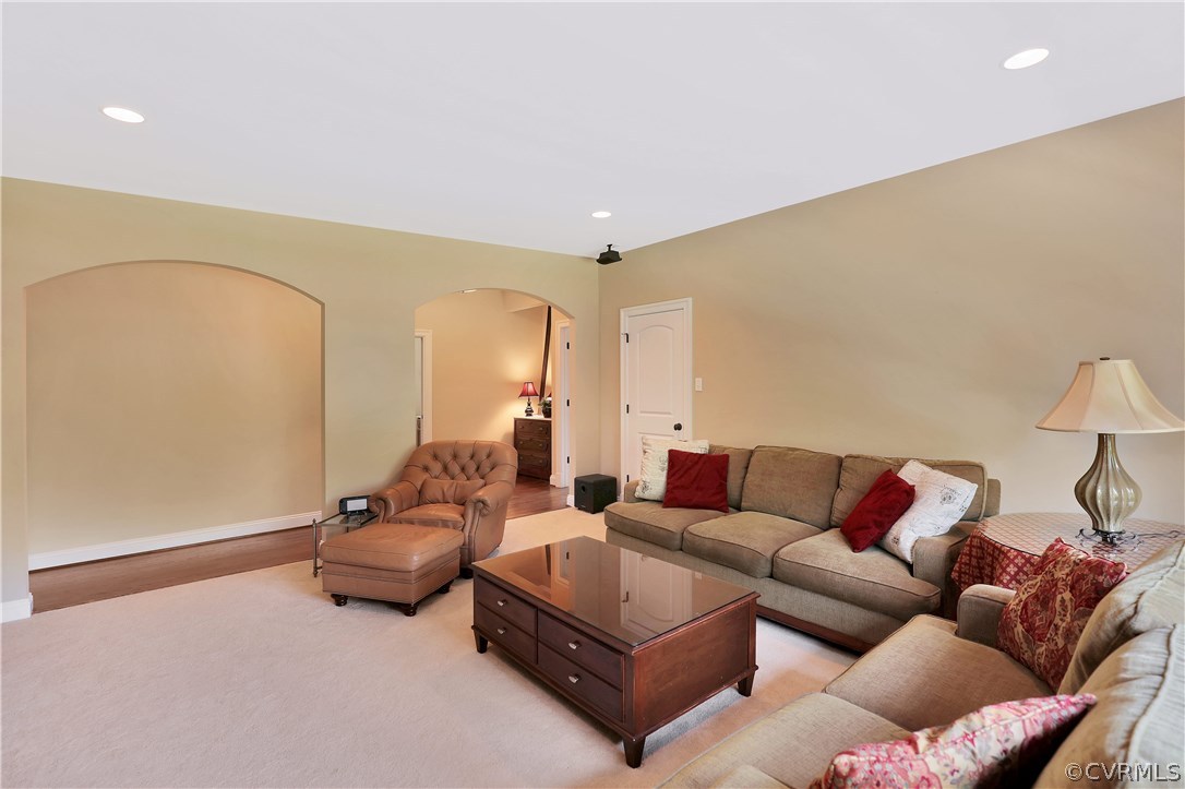 13430 Stonegate Road Midlothian, VA 23113 - Photo 27 of 35 a living room with furniture