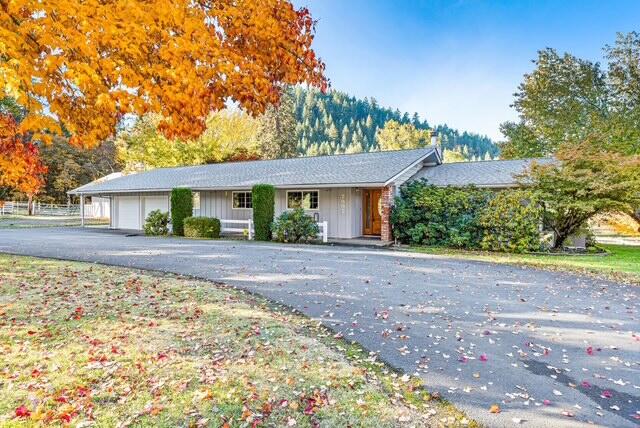 7997 North Applegate Road Grants Pass, OR 97527 - Photo 1 of 1 Front