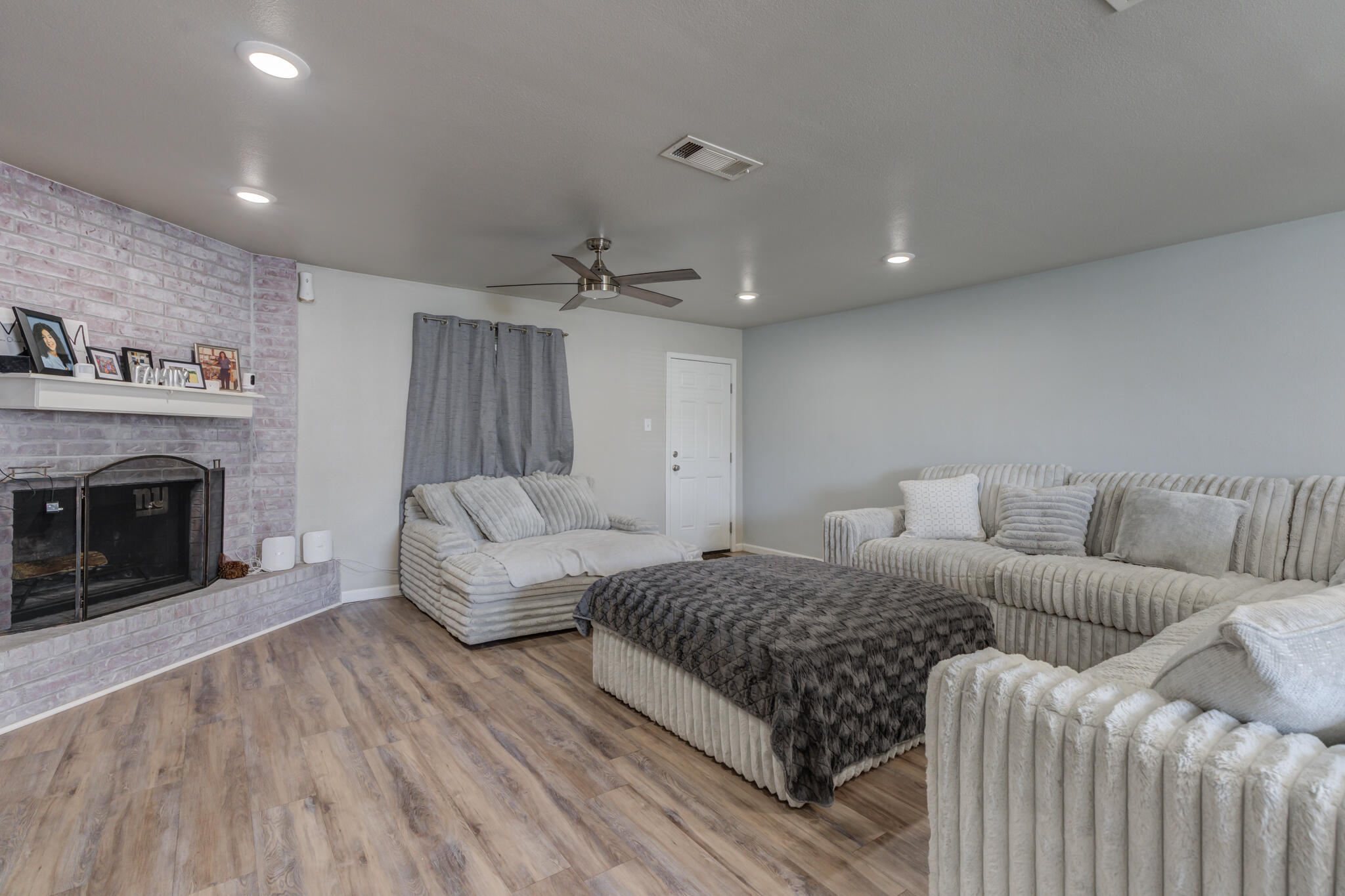 3226 90th Street Lubbock, TX 79423 - Photo 4 of 30 DSC05380_1_2_3_4