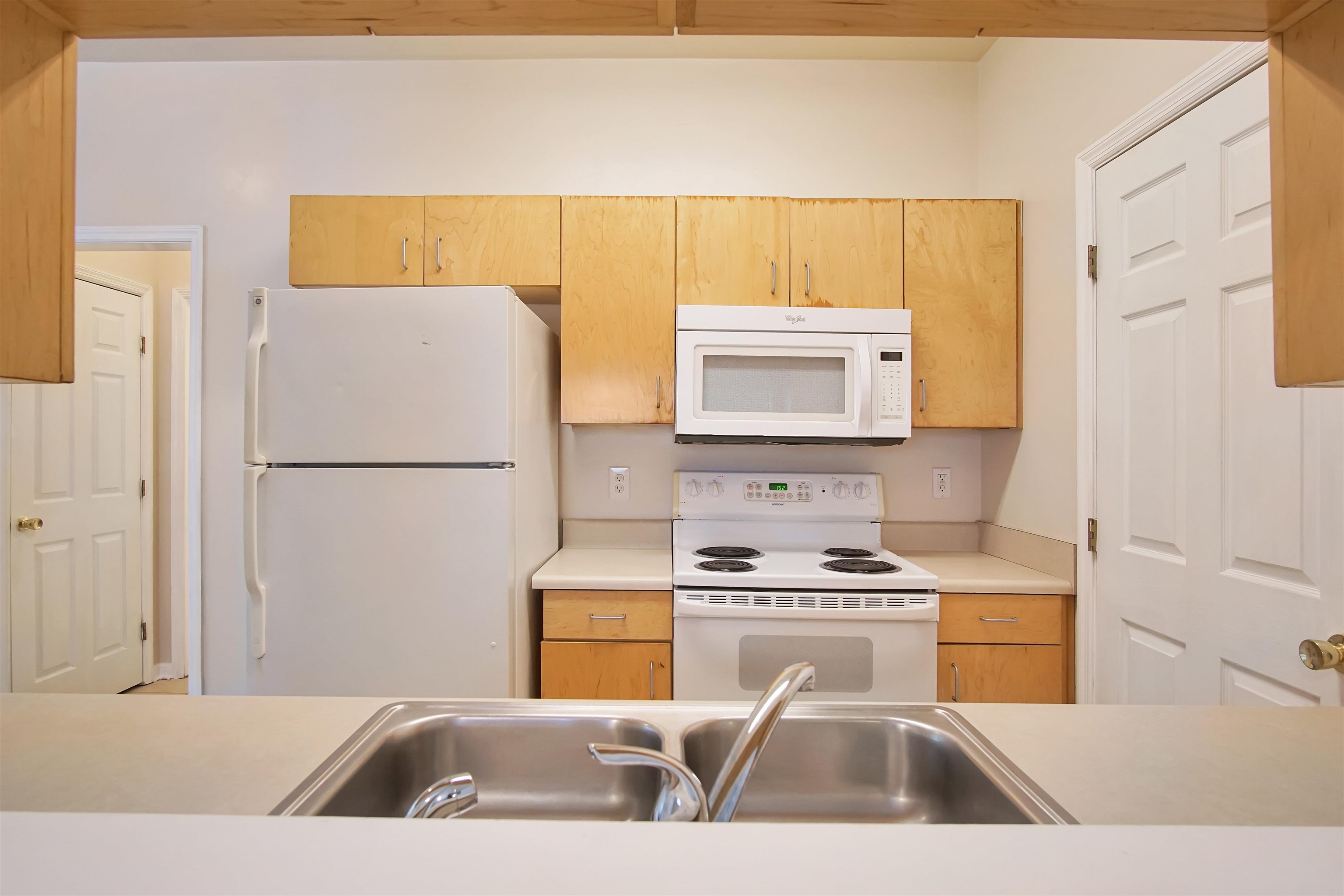 2403 Hartsfield Road, Unit 601 Tallahassee, FL 32303 - Photo 15 of 33