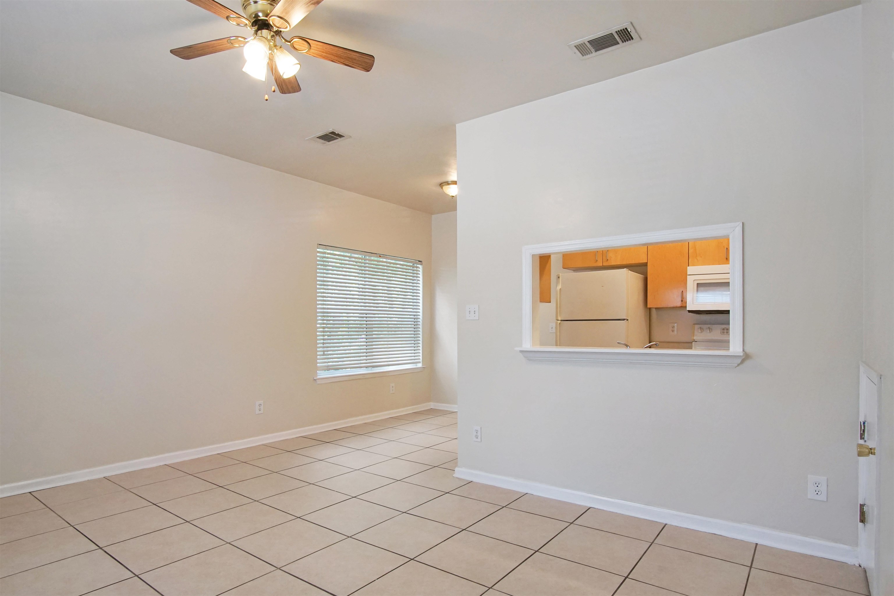 2403 Hartsfield Road, Unit 601 Tallahassee, FL 32303 - Photo 9 of 33