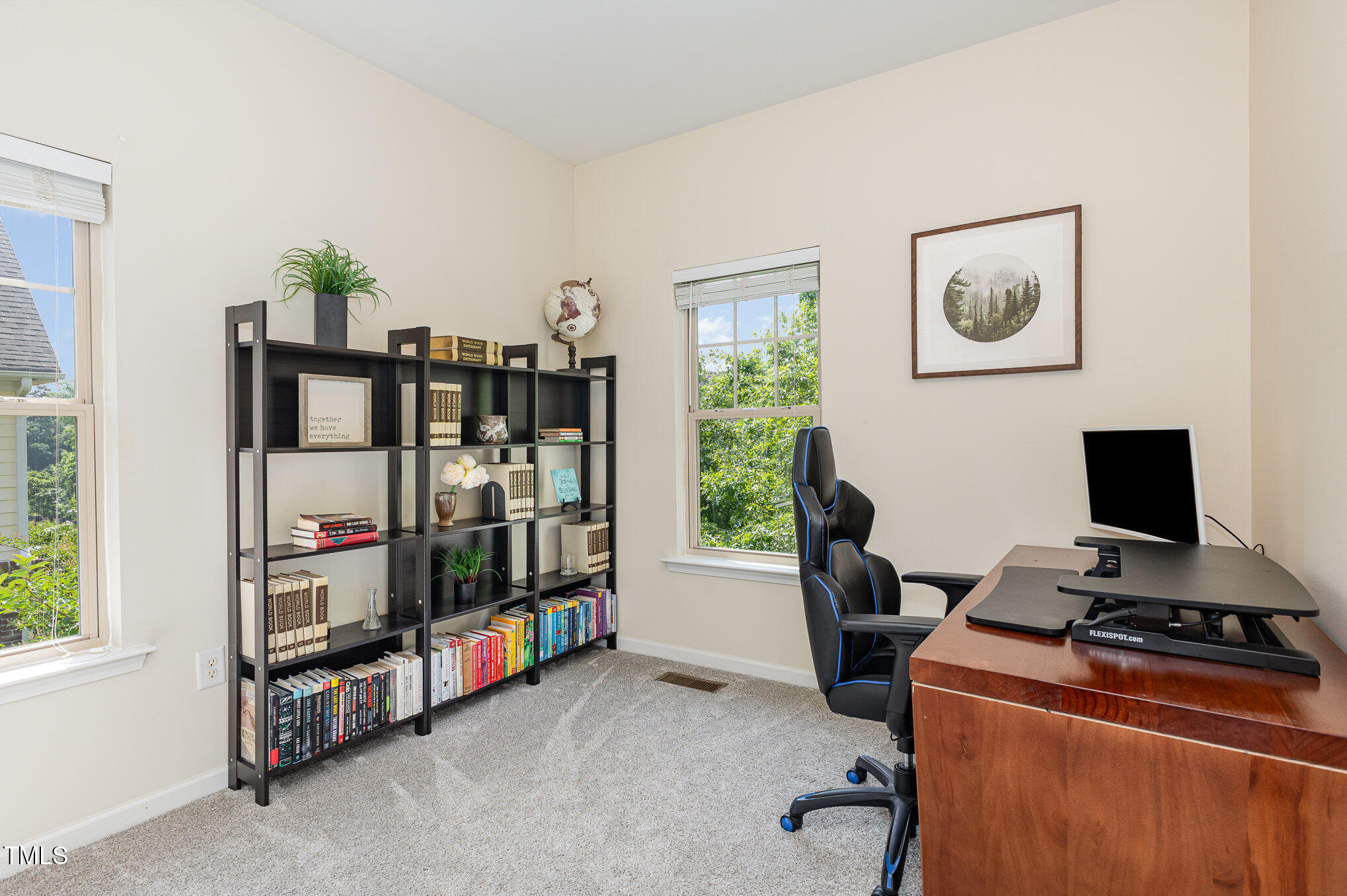 1427 Van Page Boulevard Raleigh, NC 27607 - Photo 20 of 28 020_bc4a8077-edit_147