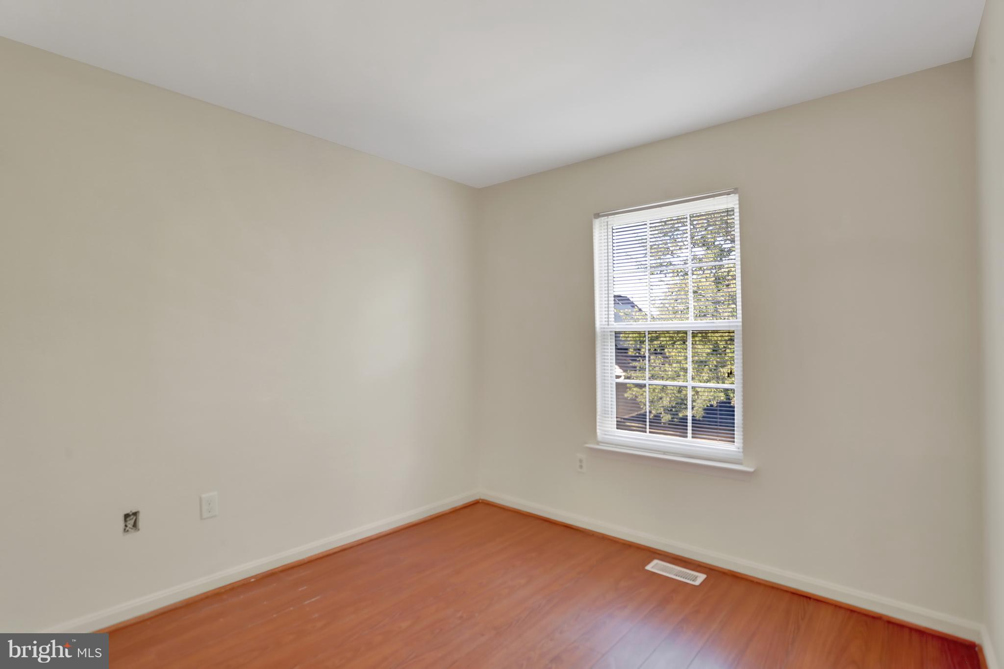 493 Sagner Avenue Frederick, MD 21701 - Photo 15 of 26 Bedroom