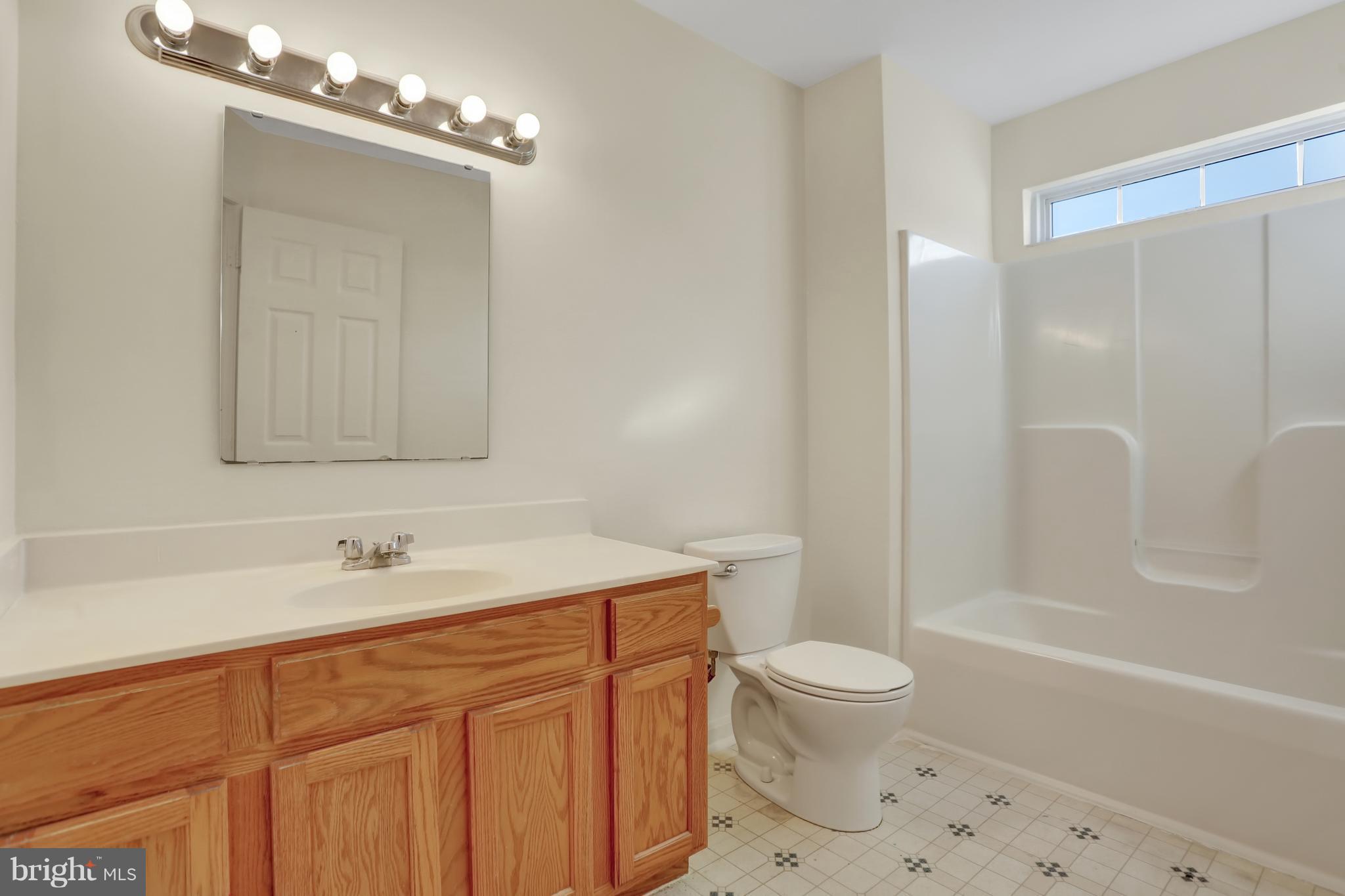 493 Sagner Avenue Frederick, MD 21701 - Photo 19 of 26 Bath