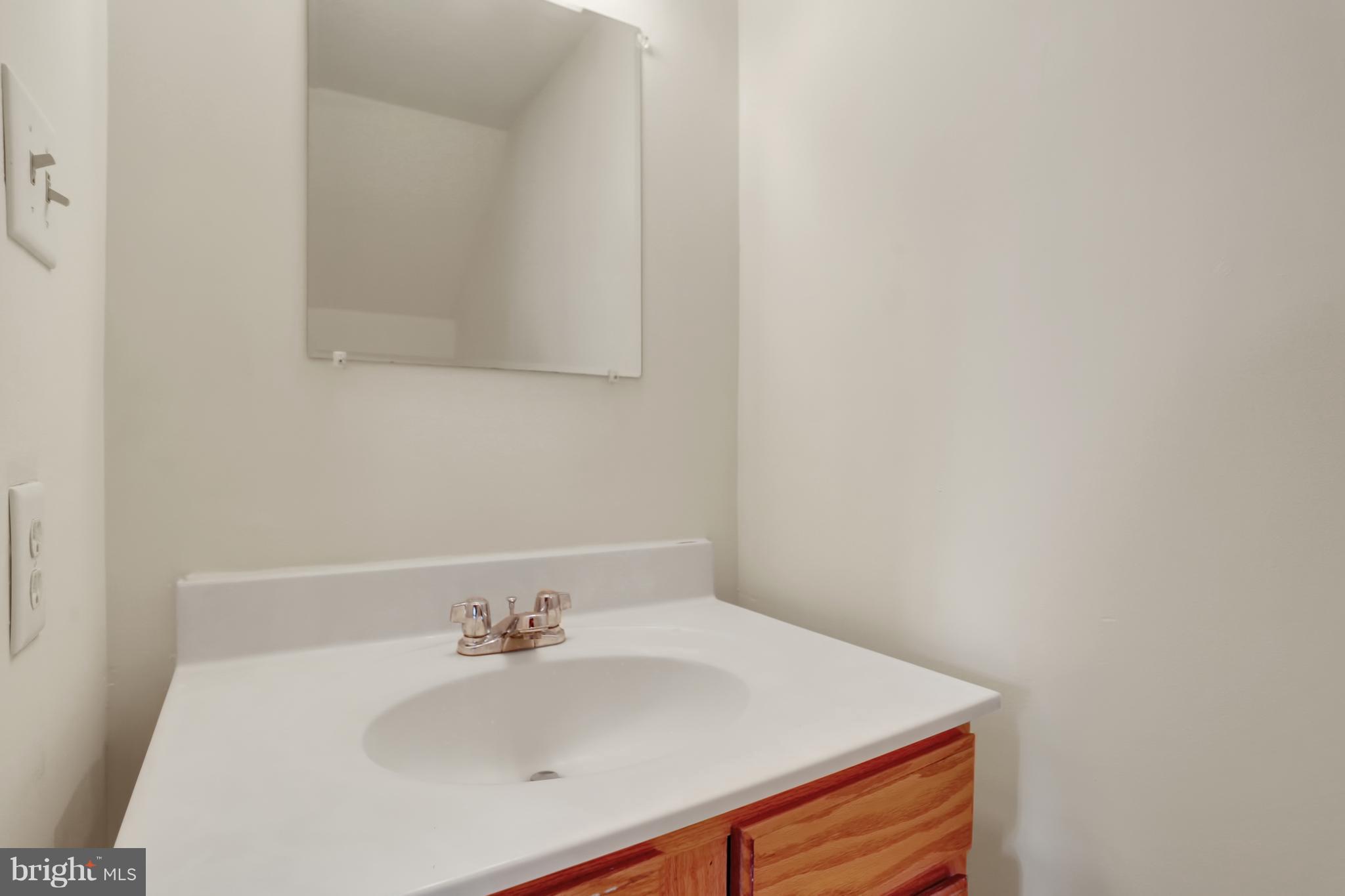 493 Sagner Avenue Frederick, MD 21701 - Photo 20 of 26 Bath