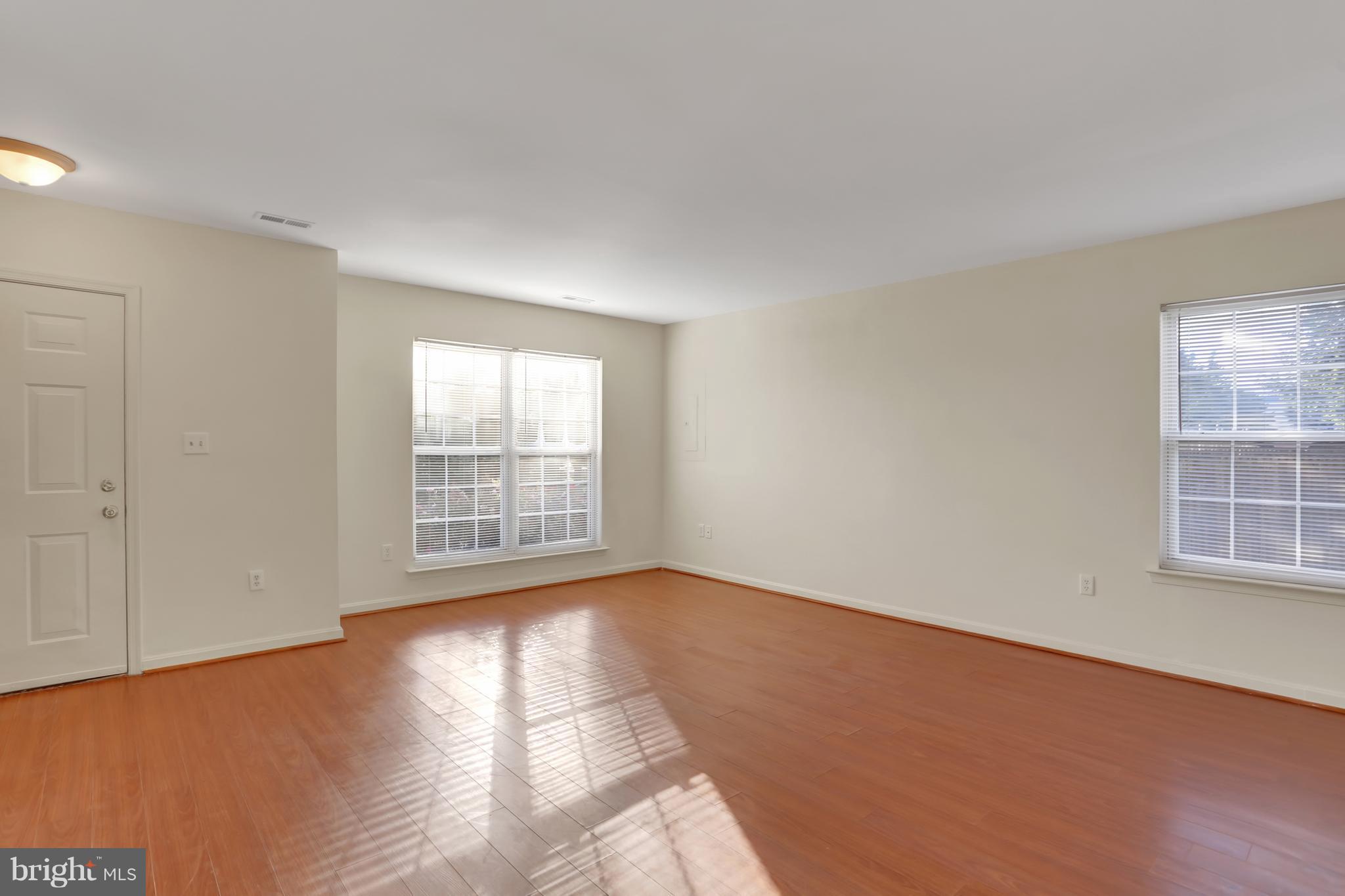 493 Sagner Avenue Frederick, MD 21701 - Photo 9 of 26 Living Room