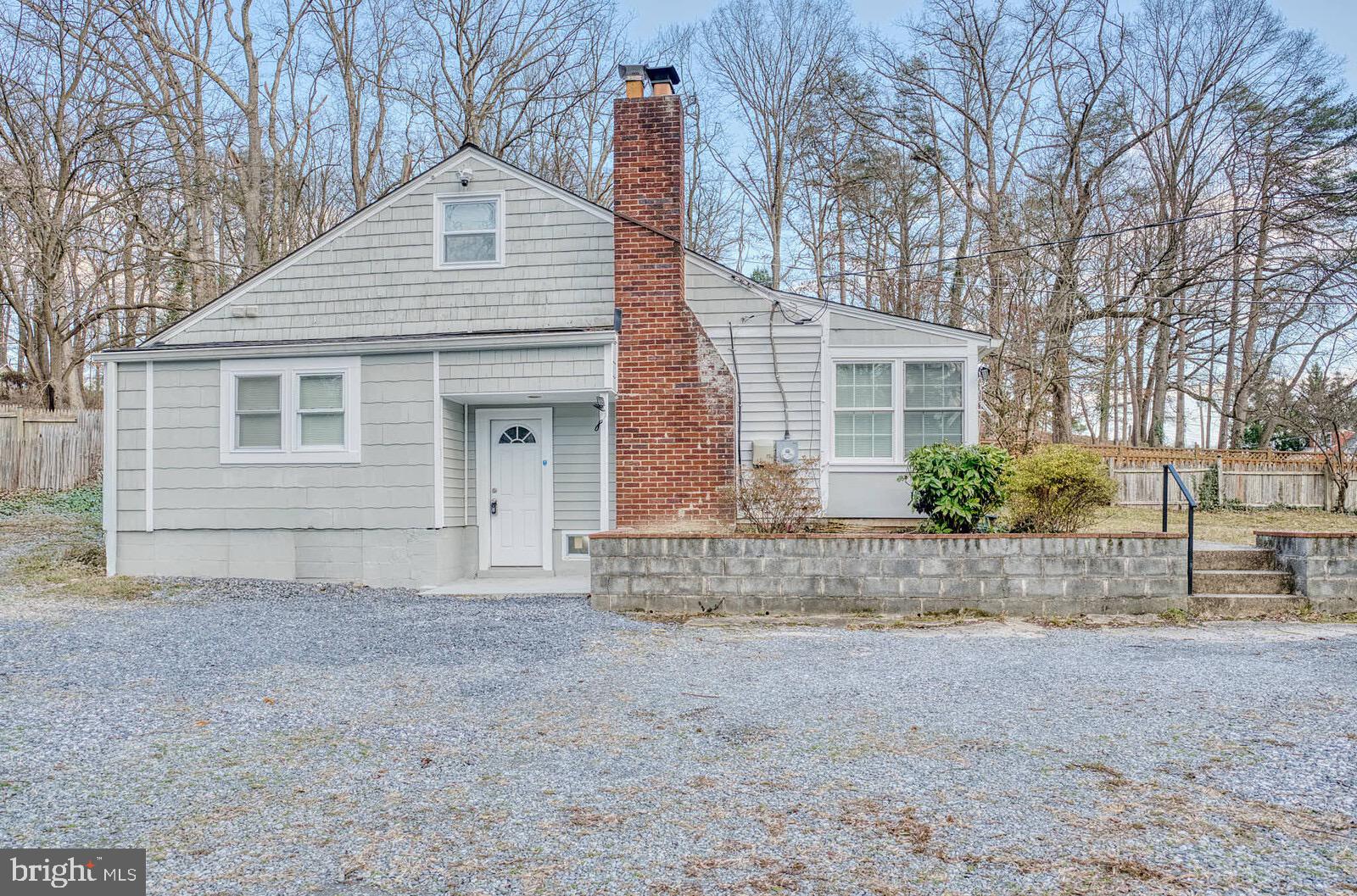 2360 Cool Spring Road Hyattsville, MD 20783 - Photo 7 of 54 Front House