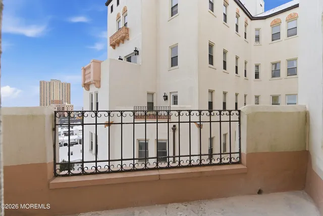 $3,000 | 400 Deal Lake Drive, Unit 7J, Asbury Park, NJ 07712