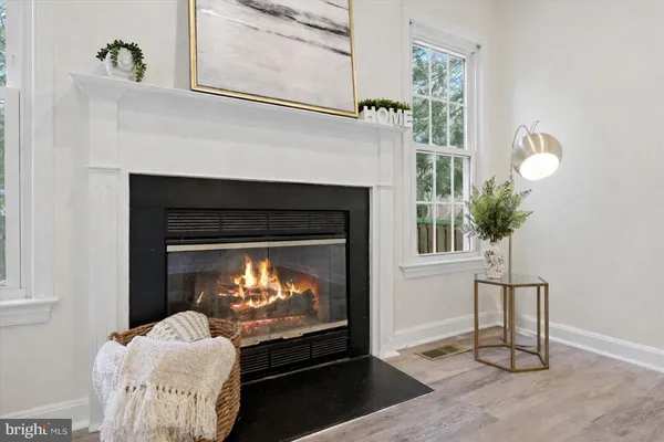 $525,000 | 1443 Bluemont Court, Herndon, VA 20170