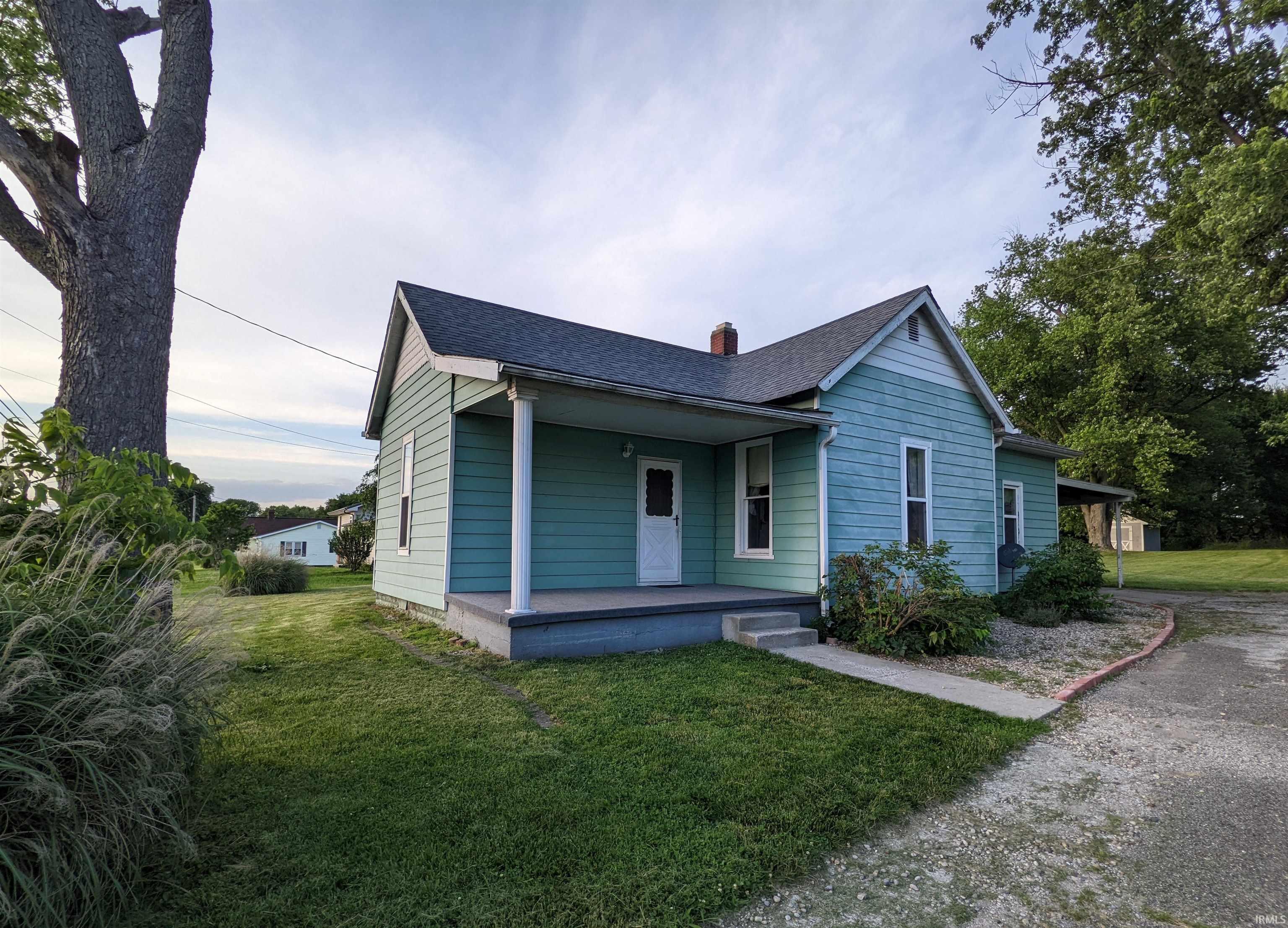 6 Edwardsport Road Washington, IN 47501 - Photo 1 of 23 Gallery Image 1