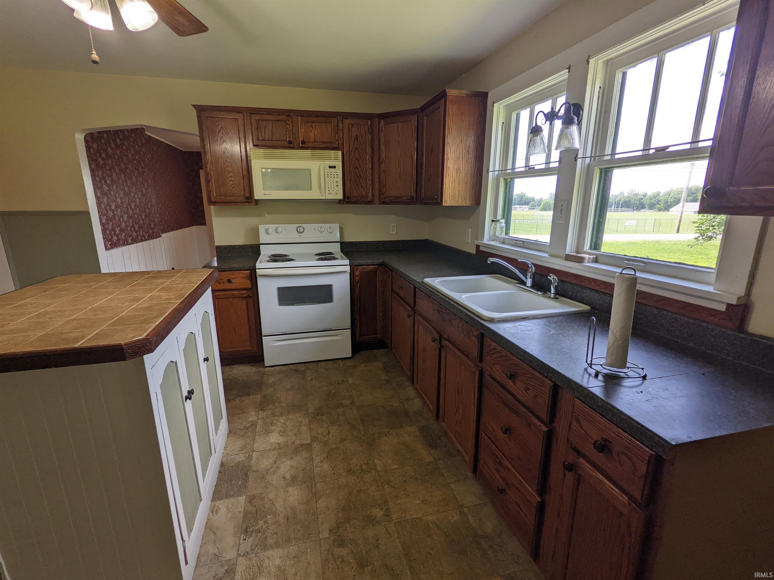 6 Edwardsport Road Washington, IN 47501 - Photo 12 of 23 Gallery Image 12
