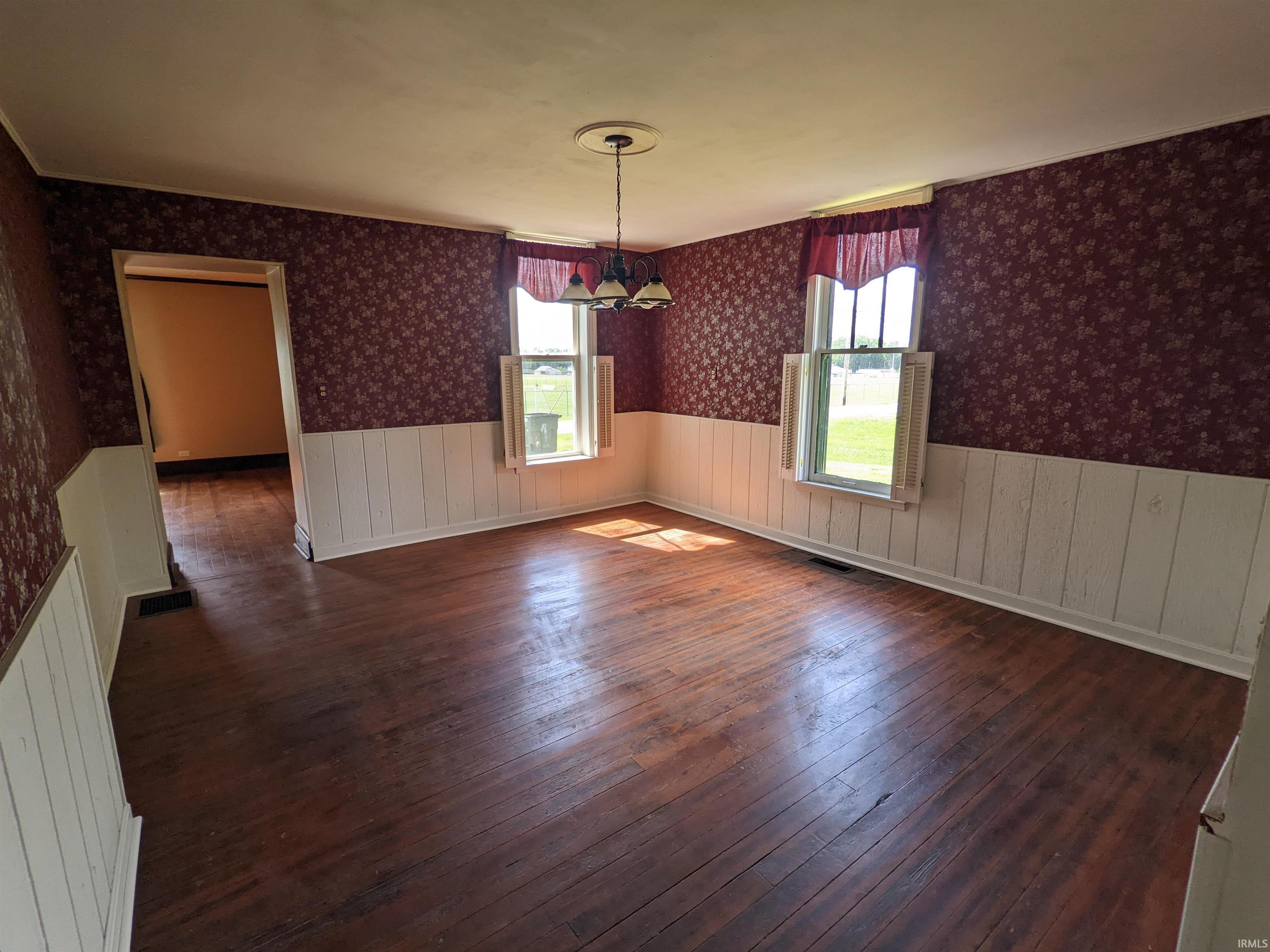 6 Edwardsport Road Washington, IN 47501 - Photo 14 of 23 Gallery Image 14