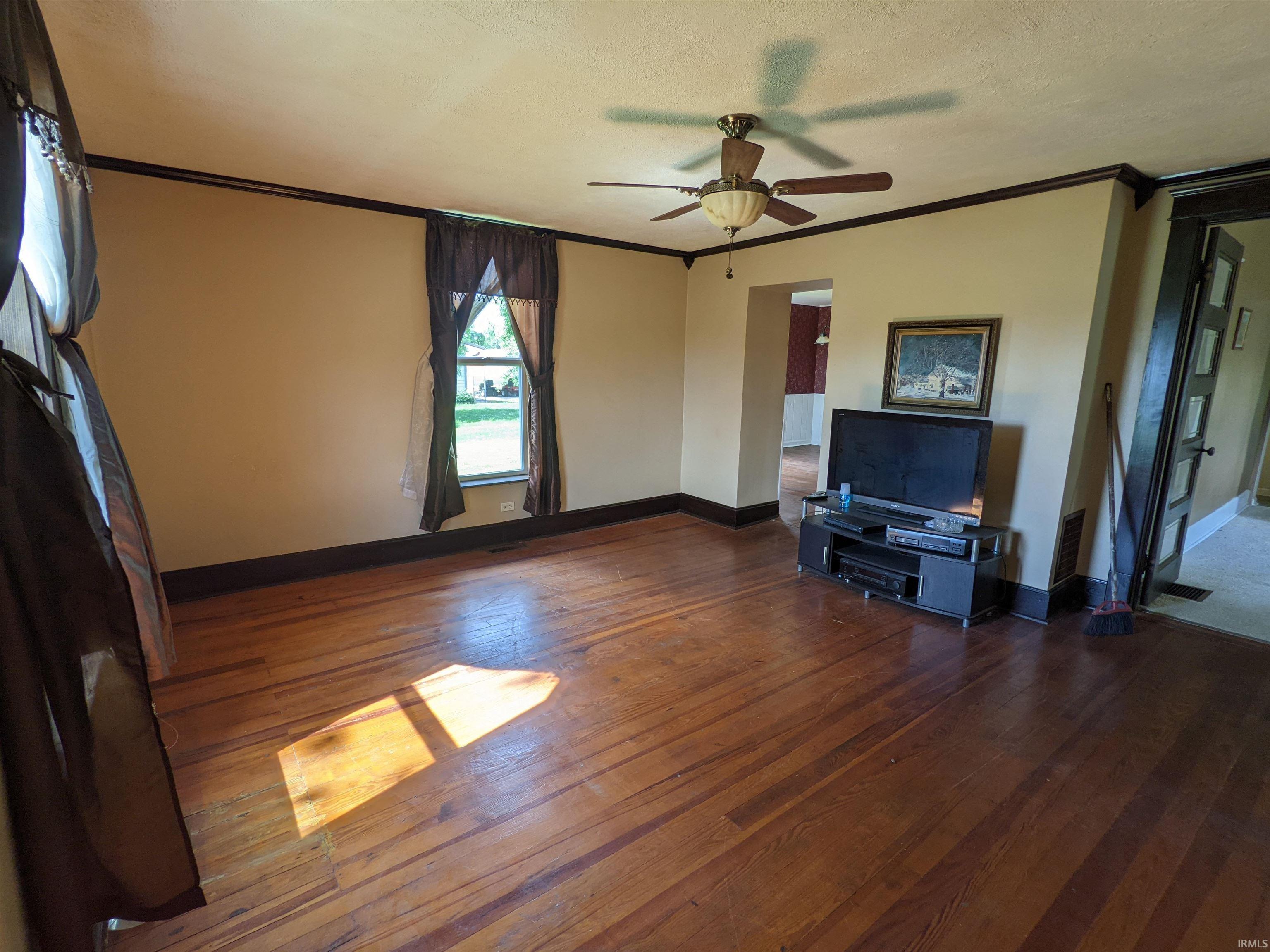 6 Edwardsport Road Washington, IN 47501 - Photo 15 of 23 Gallery Image 15