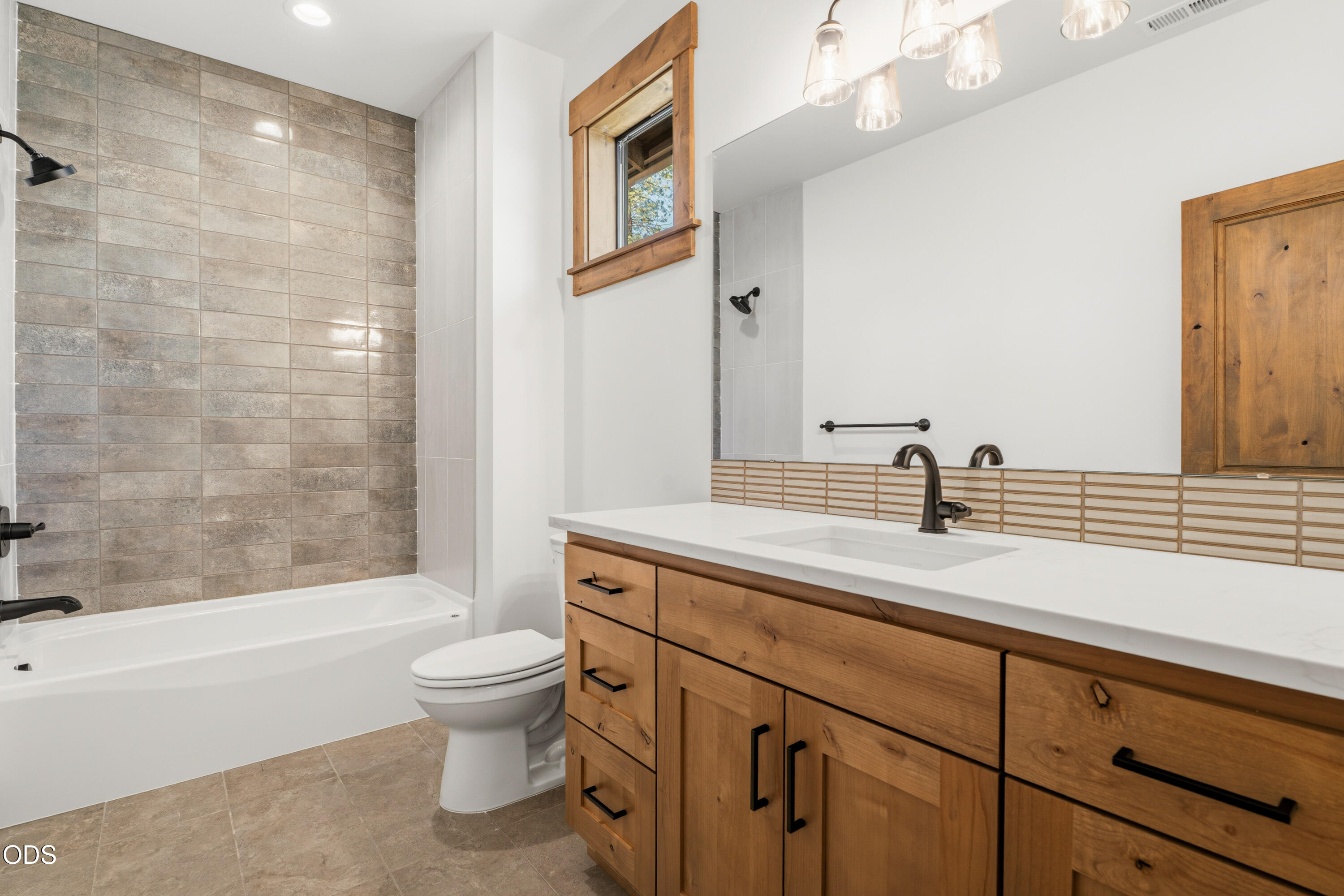 17779 Preservation Loop, Unit 465 Bend, OR 97707 - Photo 13 of 28
