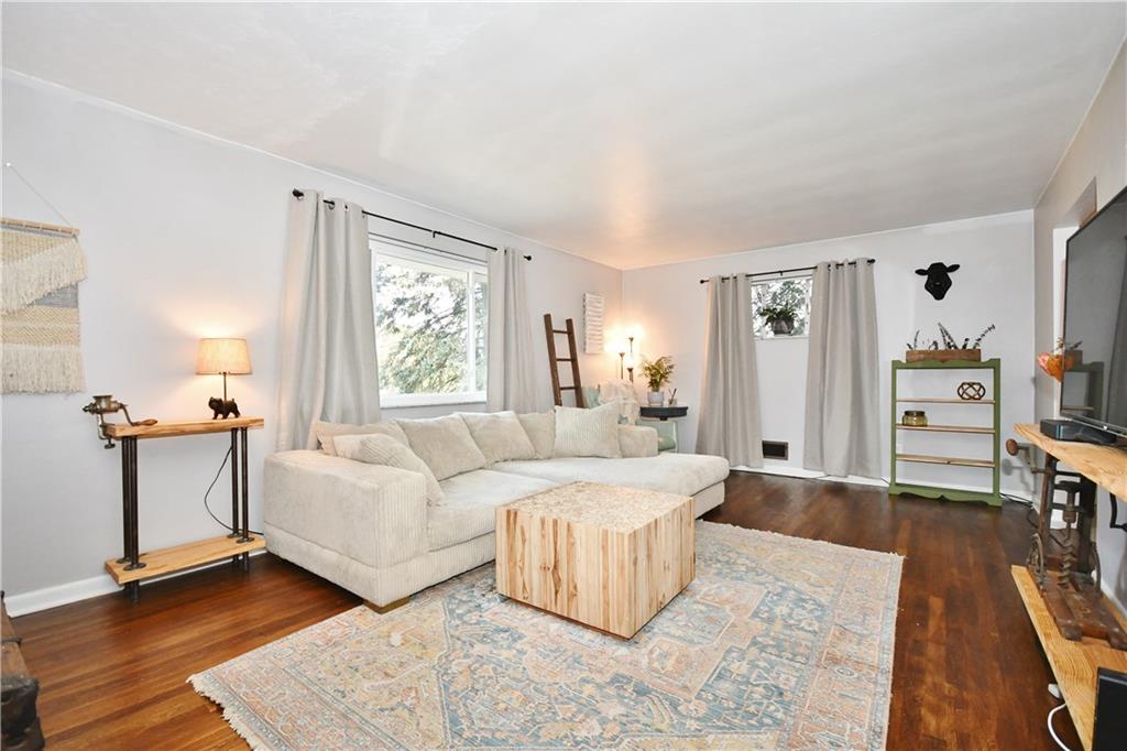 126 Fairfax Road Pittsburgh, PA 15221 - Photo 14 of 25 Gallery Image 14