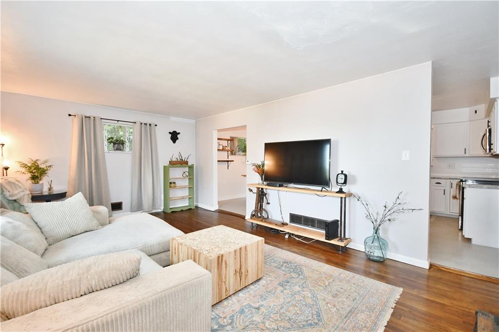 126 Fairfax Road Pittsburgh, PA 15221 - Photo 15 of 25 Gallery Image 15