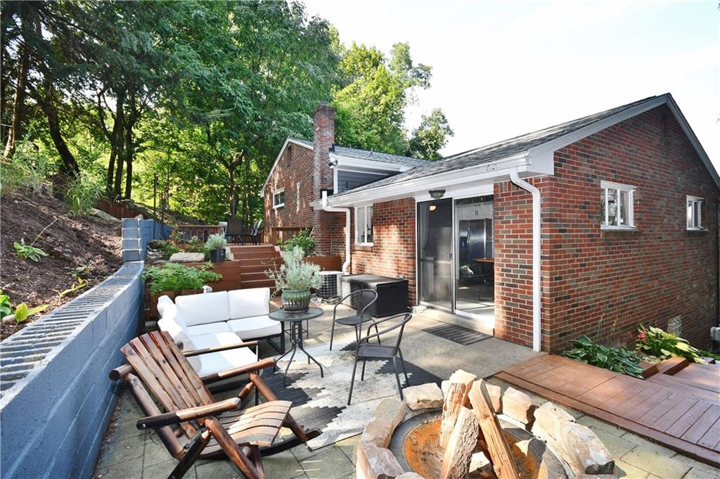 126 Fairfax Road Pittsburgh, PA 15221 - Photo 22 of 25 Gallery Image 22