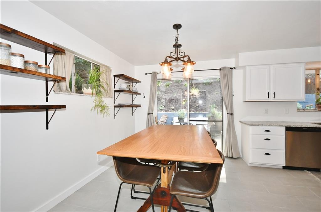 126 Fairfax Road Pittsburgh, PA 15221 - Photo 9 of 25 Gallery Image 9